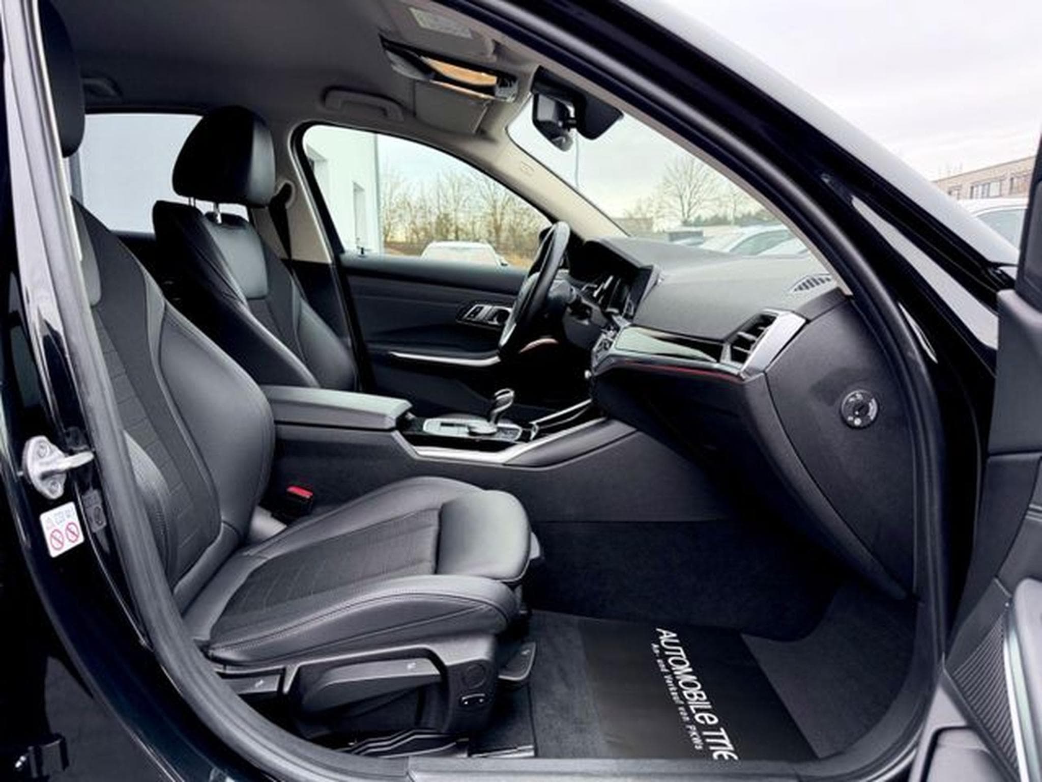 BMW 320 320i Sport Line /NAVI/LED/SHADOW LINE/GARANTIE/ (2021) - Photo 13