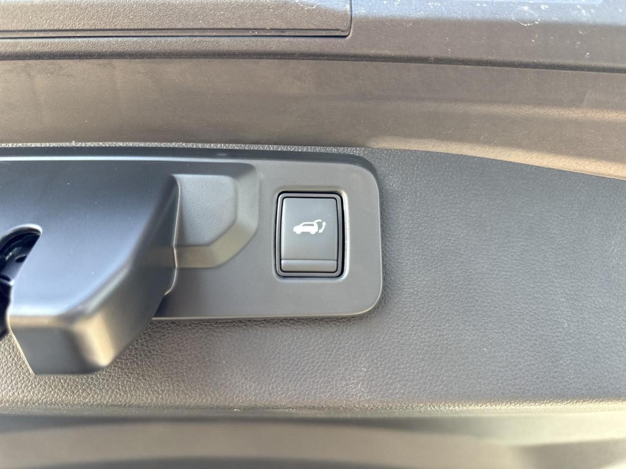 Renault SYMBIOZ 1.8 E-TECH FULL HYBRID 160 ESPRIT ALPINE (2026) - Photo 17