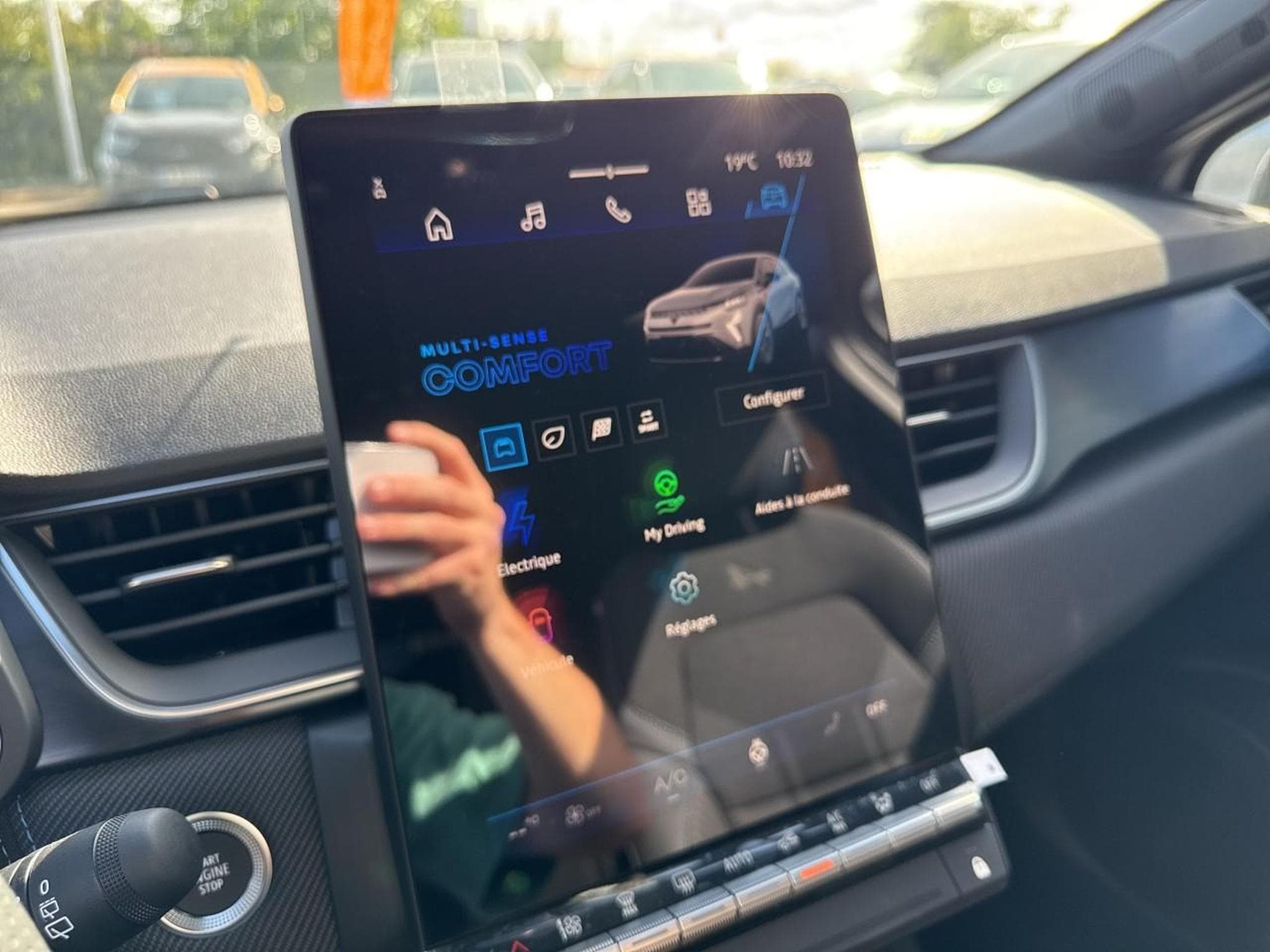 Renault SYMBIOZ 1.8 E-TECH FULL HYBRID 160 ESPRIT ALPINE (2026) - Photo 20