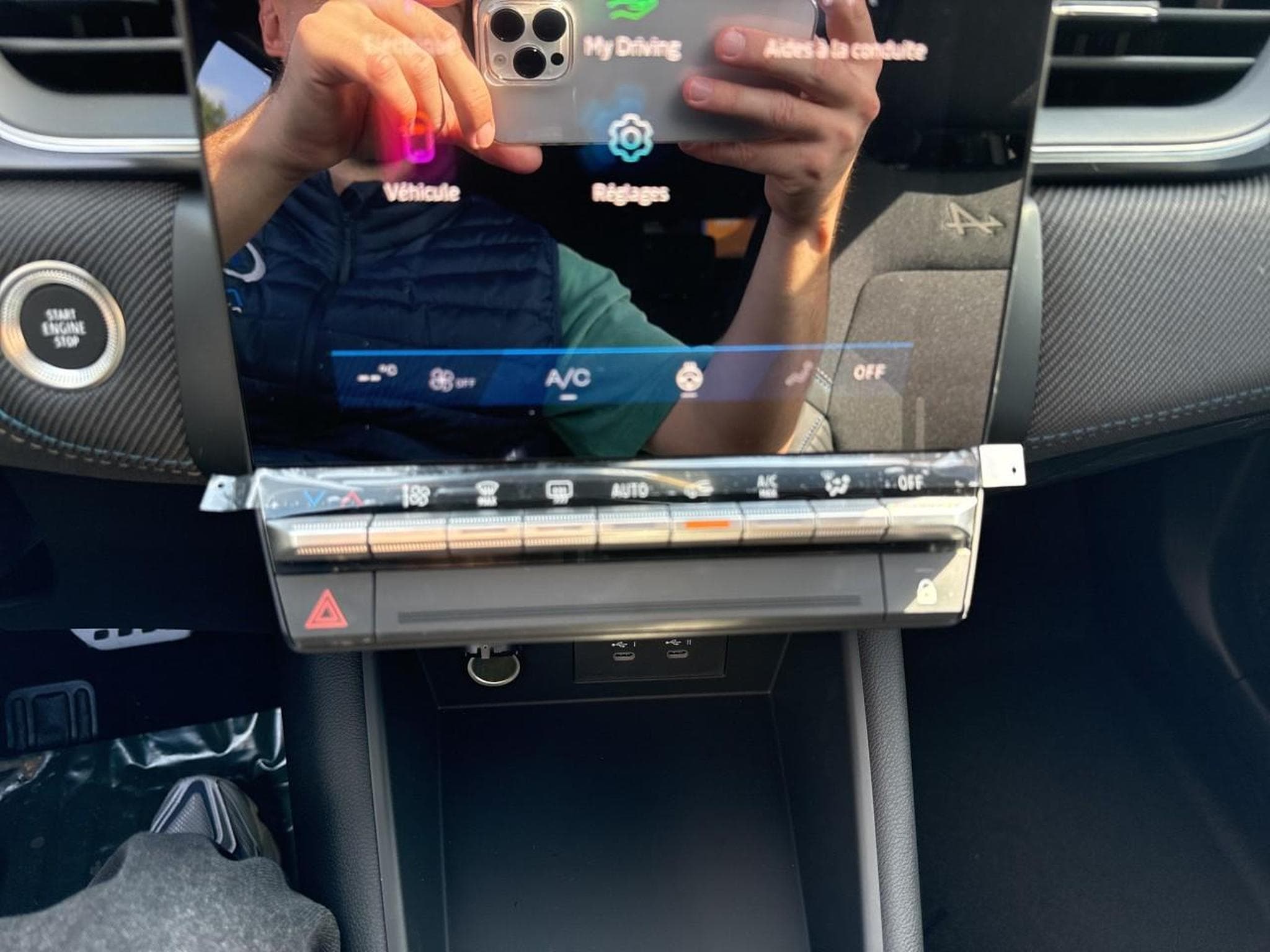 Renault SYMBIOZ 1.8 E-TECH FULL HYBRID 160 ESPRIT ALPINE (2026) - Photo 16