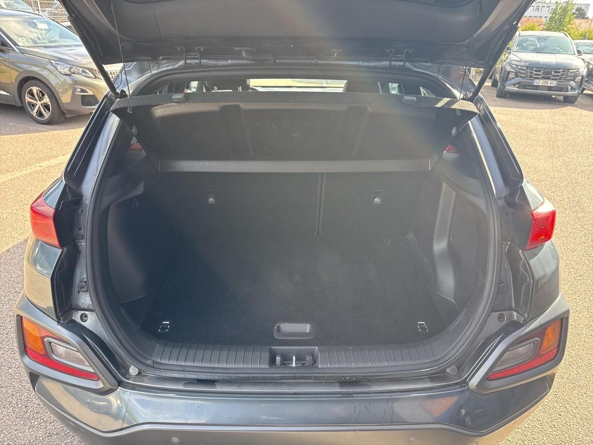 Hyundai KONA 1.0 T-GDI 120 FAP CREATIVE (2019) - Photo 11