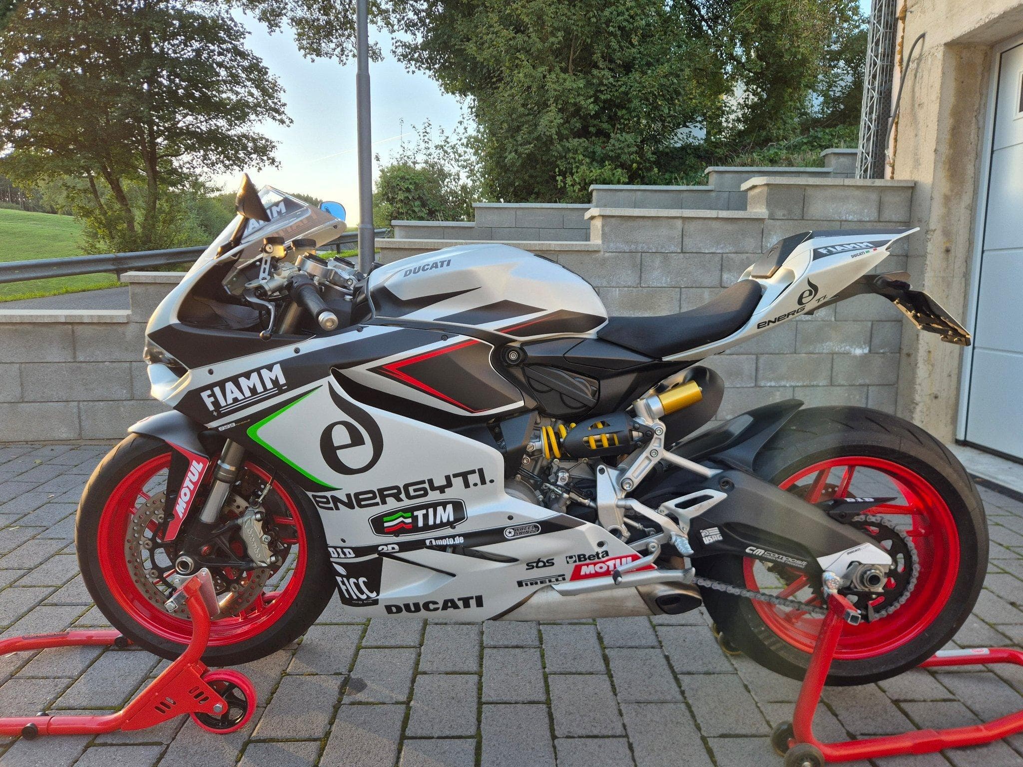 Ducati Panigale 899 (2014) - Photo 1