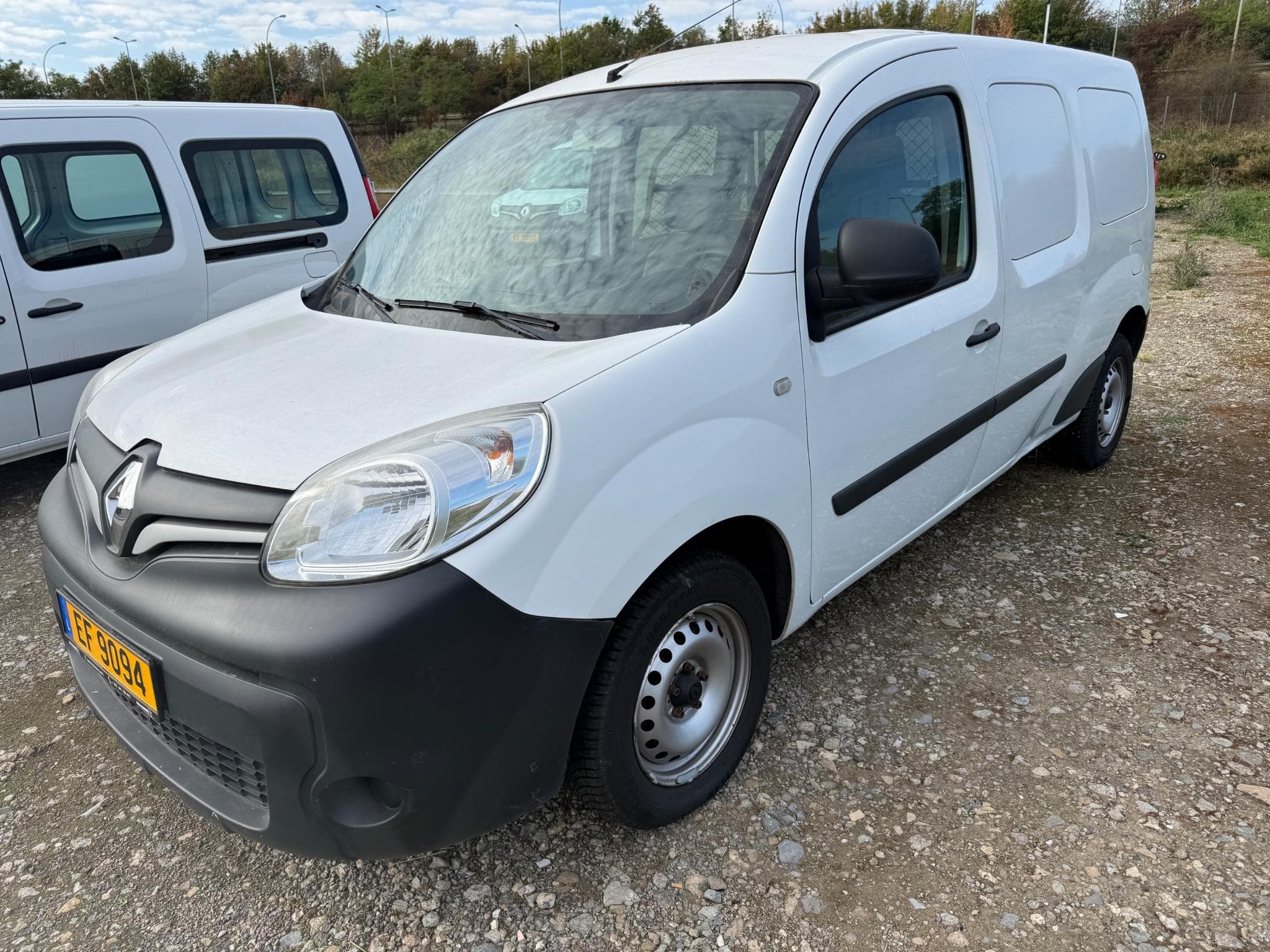 Renault Kangoo 1.5dci 95 cv Maxi (2020) - Photo 1