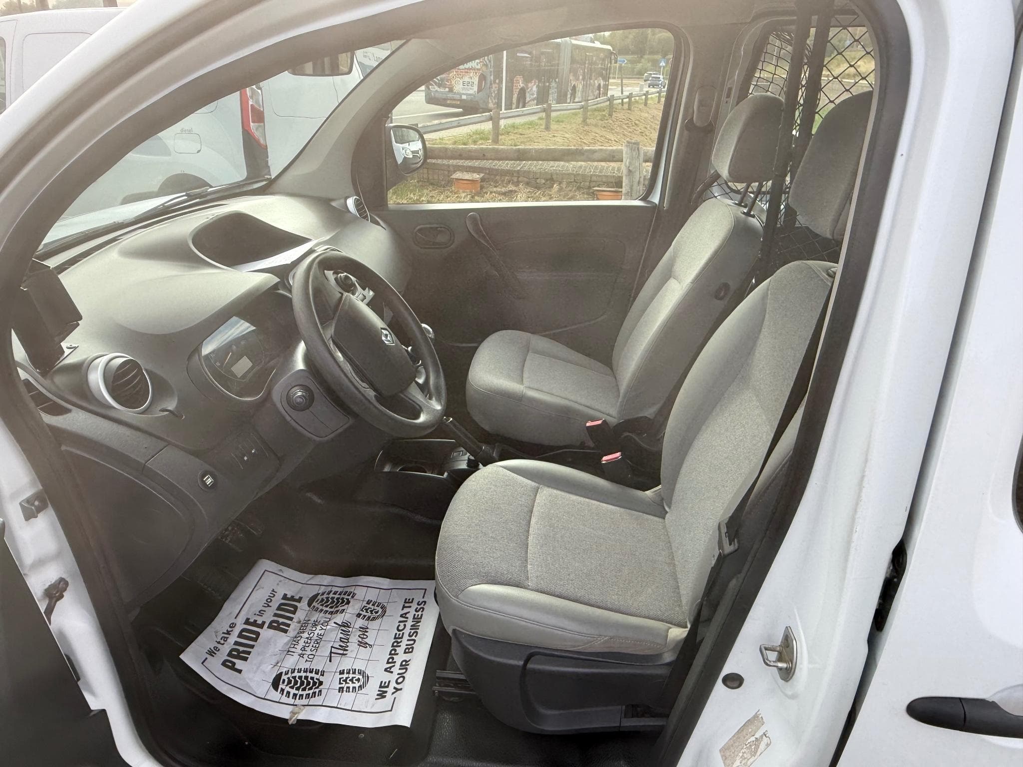 Renault Kangoo 1.5dci 95cv Maxi (2021) - Photo 5