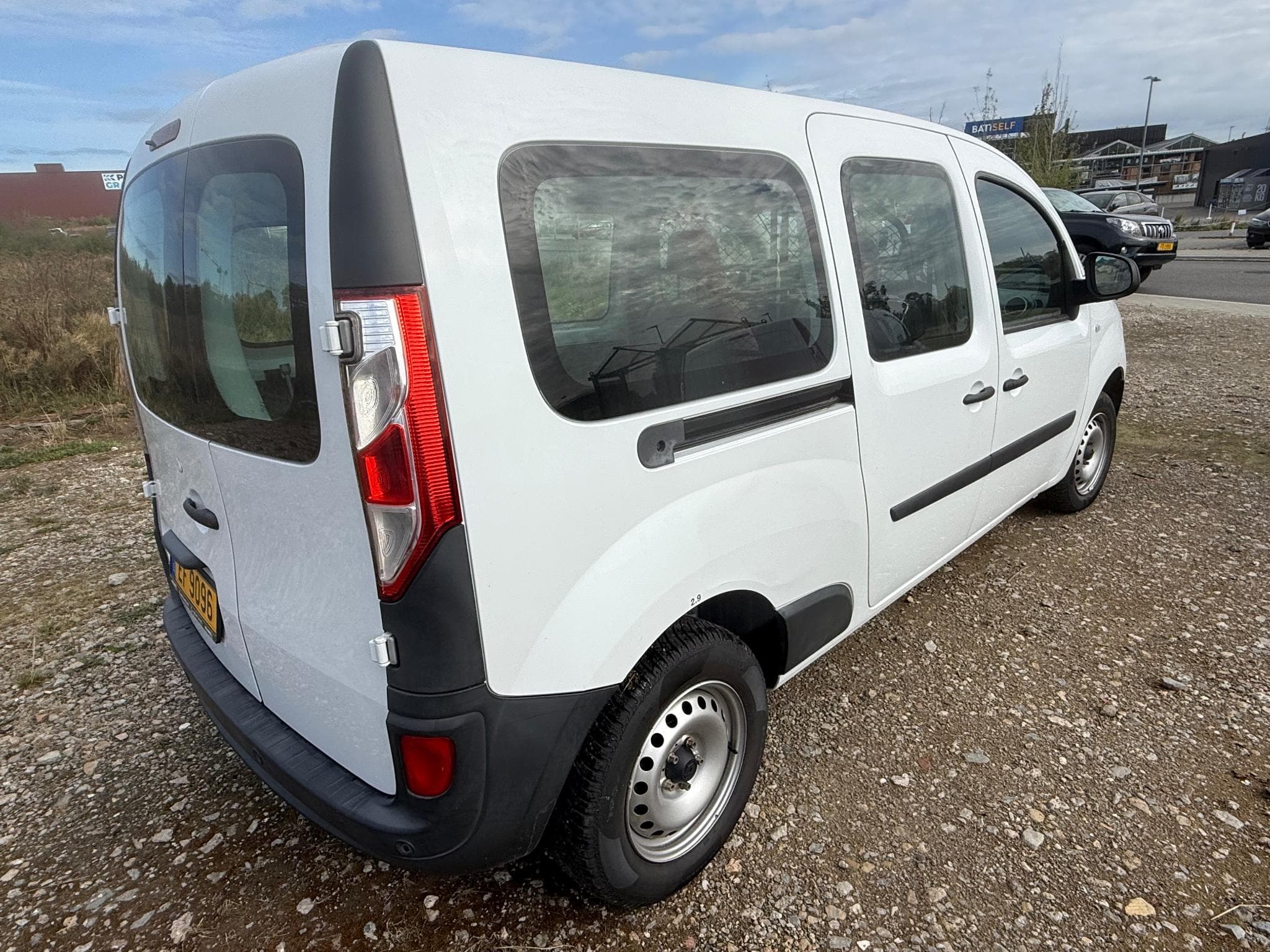 Renault Kangoo 1.5dci 95cv Maxi (2021) - Photo 3