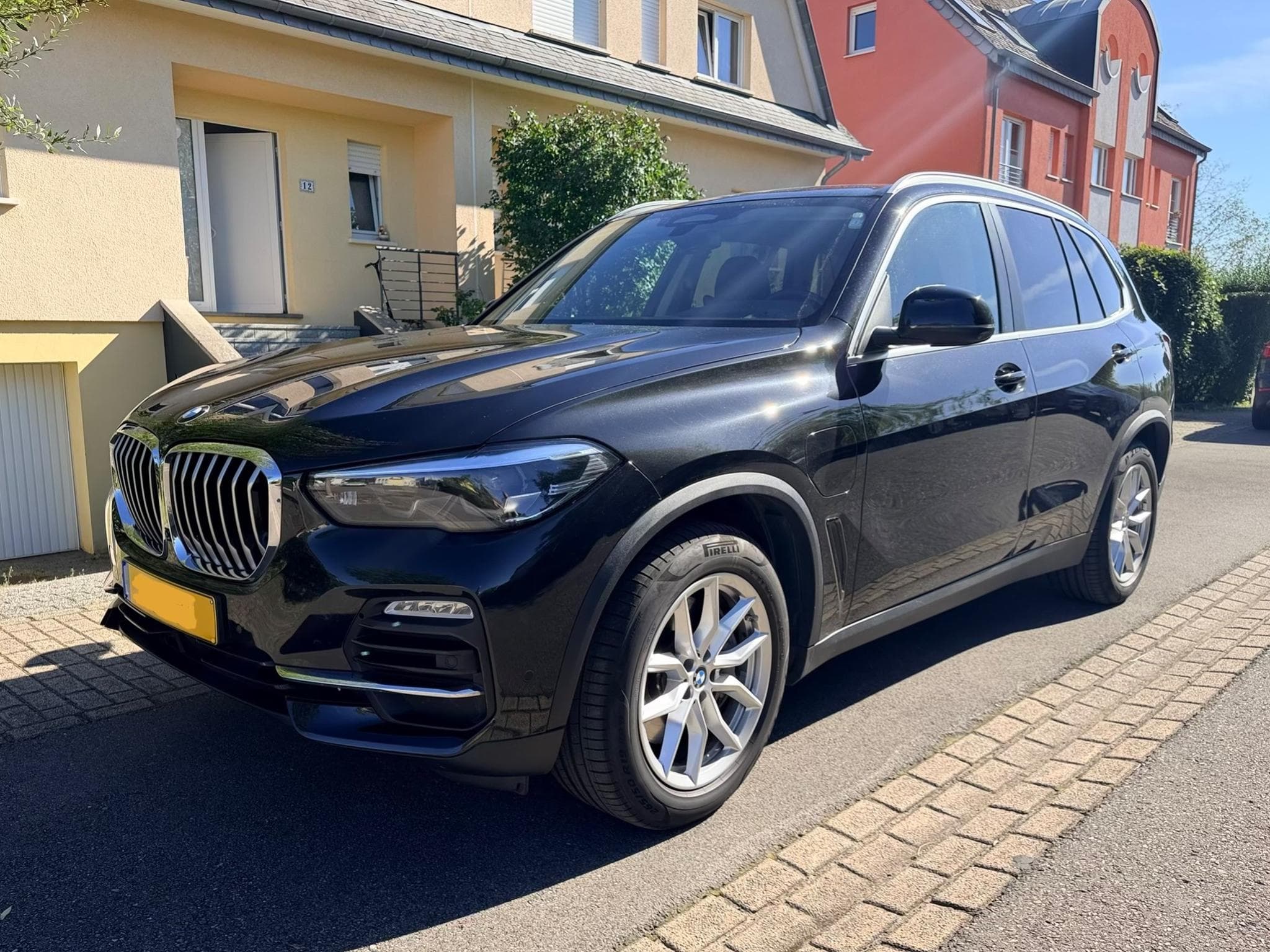 BMW X5 3.0 xDrive45e 394ch Assist Driving 360 (2021) - Photo 2