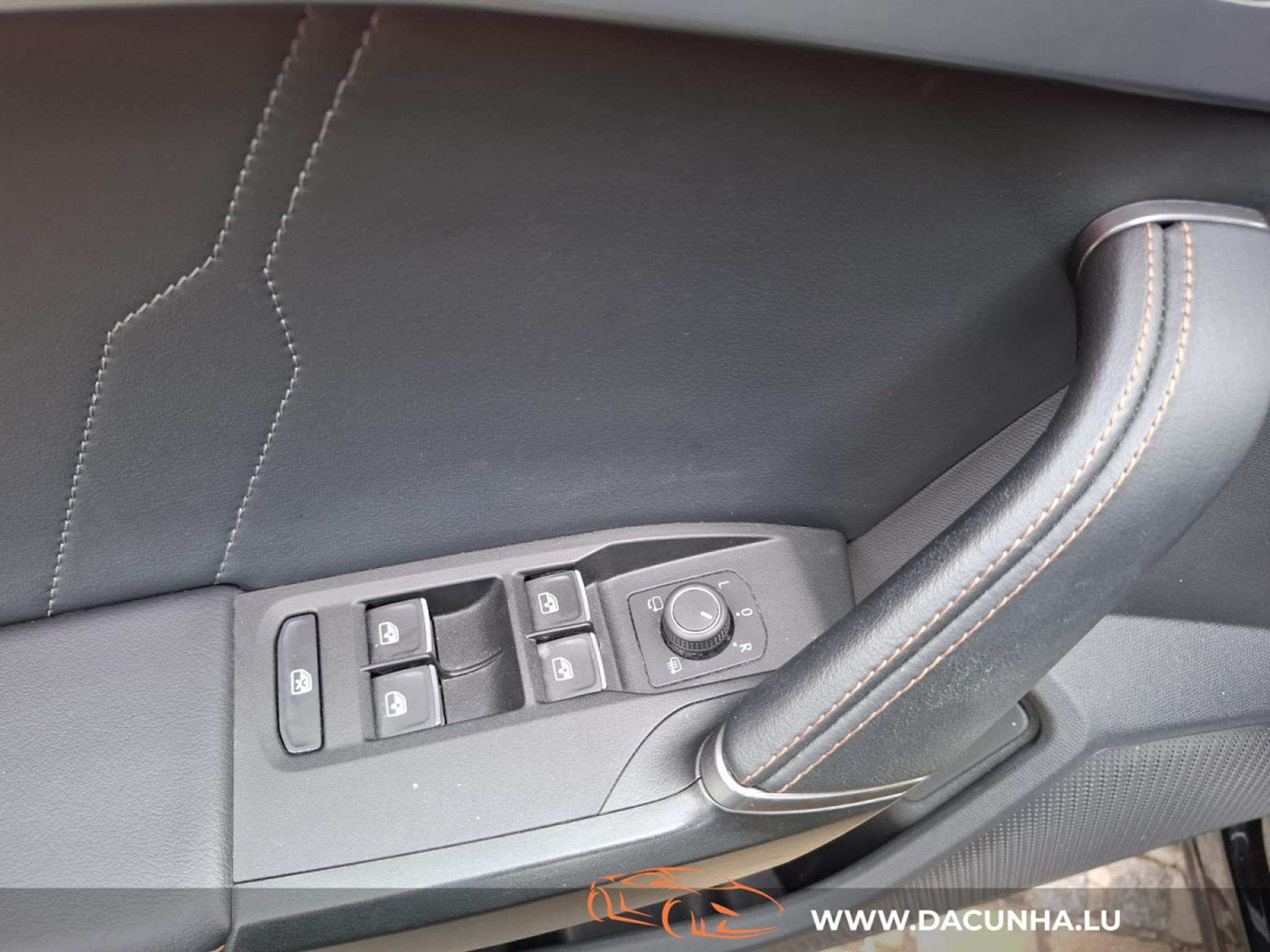 Cupra Formentor 1.4 e-HYBRID 204, CAMERA, CUIR , CARPLAY, LED, SIEGE ELECT., (2021) - Foto 9
