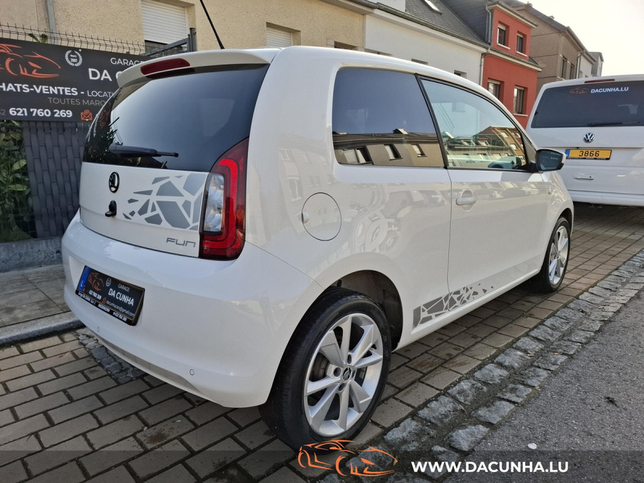 Skoda Citigo 1.0 FUN!!, CLIMA AUTO, SIEGES CHAUFF., PDC, BLUETOOTH, SOUND (2016) - Foto 2
