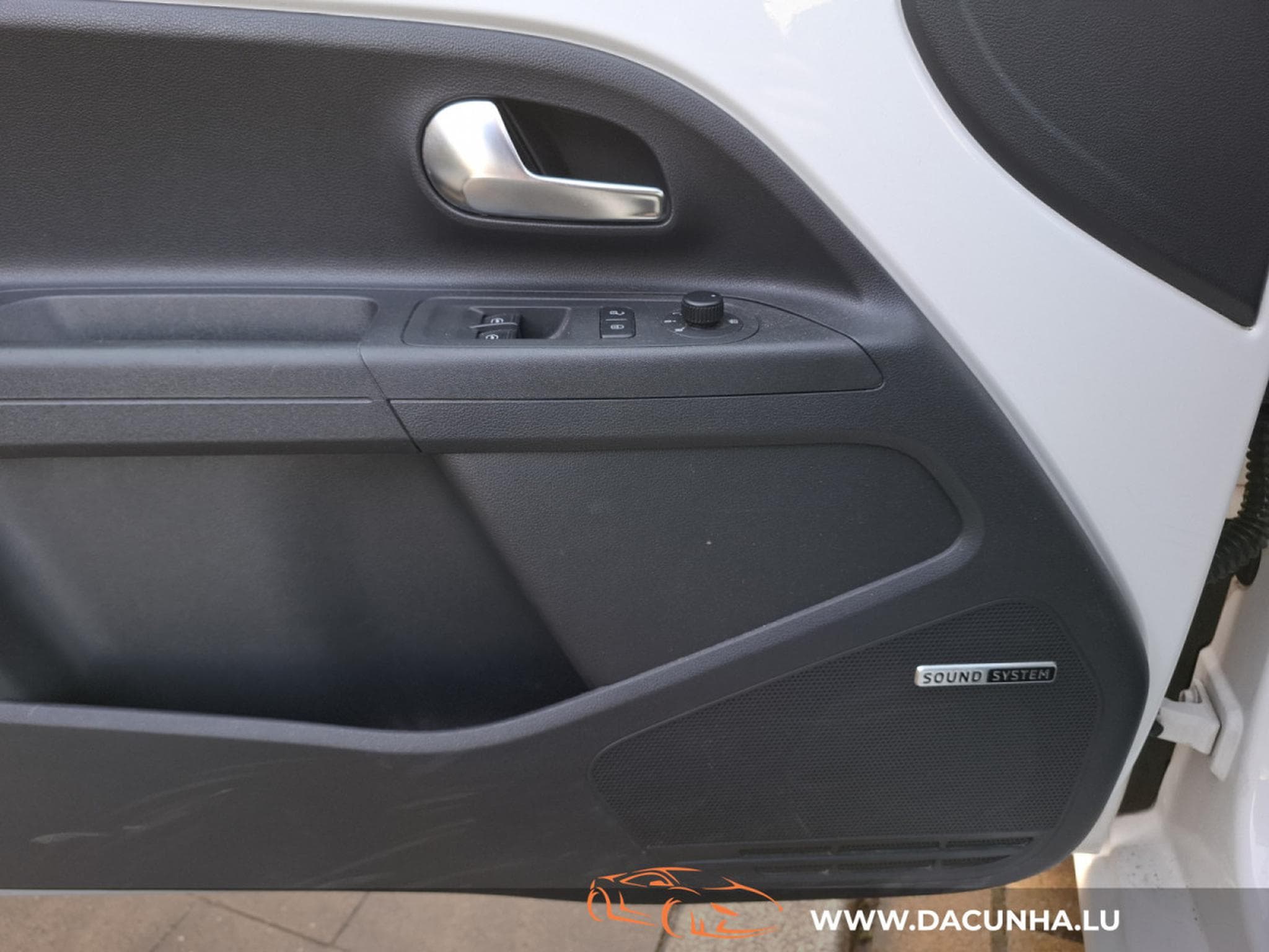 Skoda Citigo 1.0 FUN!!, CLIMA AUTO, SIEGES CHAUFF., PDC, BLUETOOTH, SOUND (2016) - Foto 10