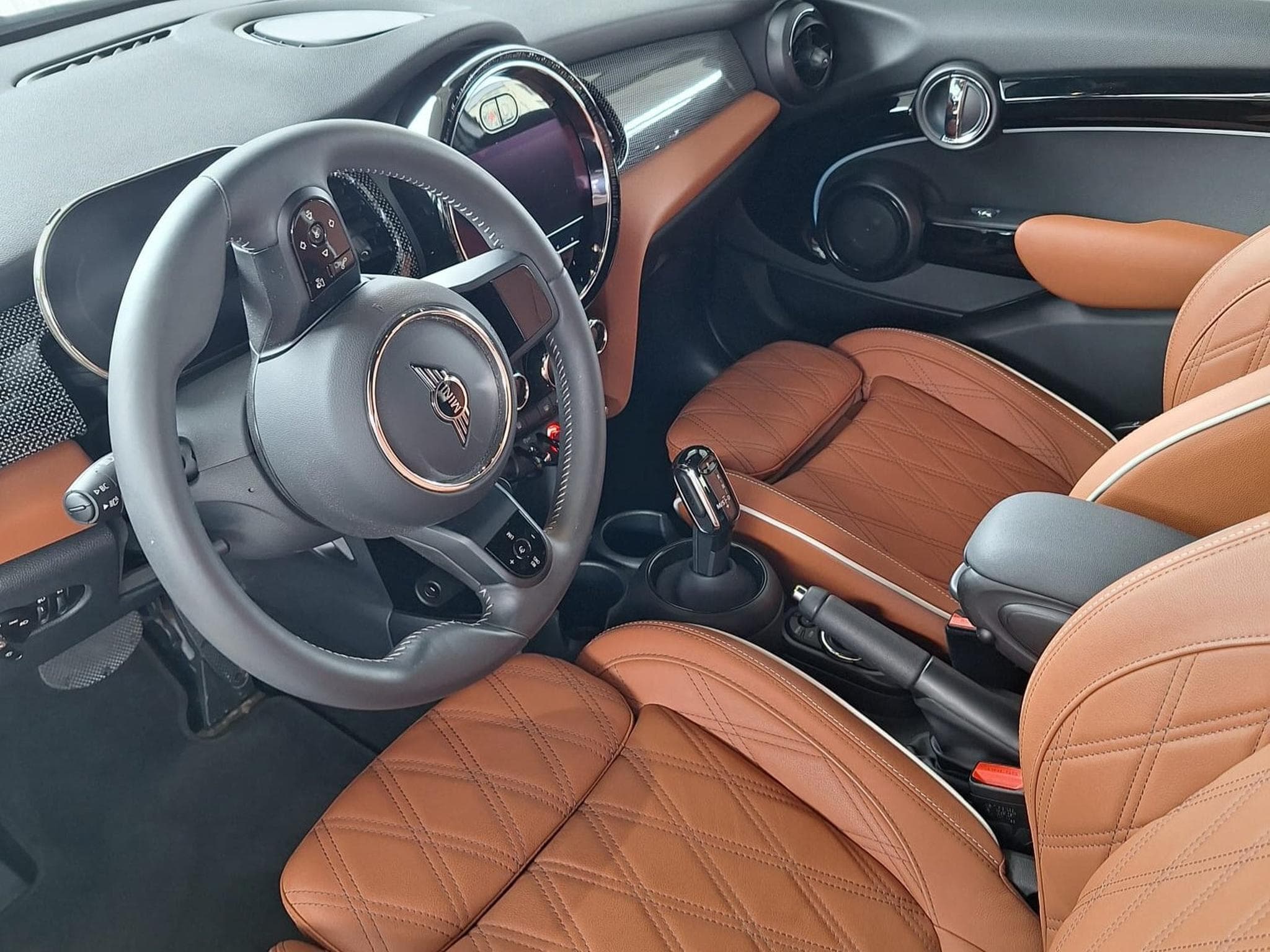 Mini Cooper Version S (2023) - Photo 3