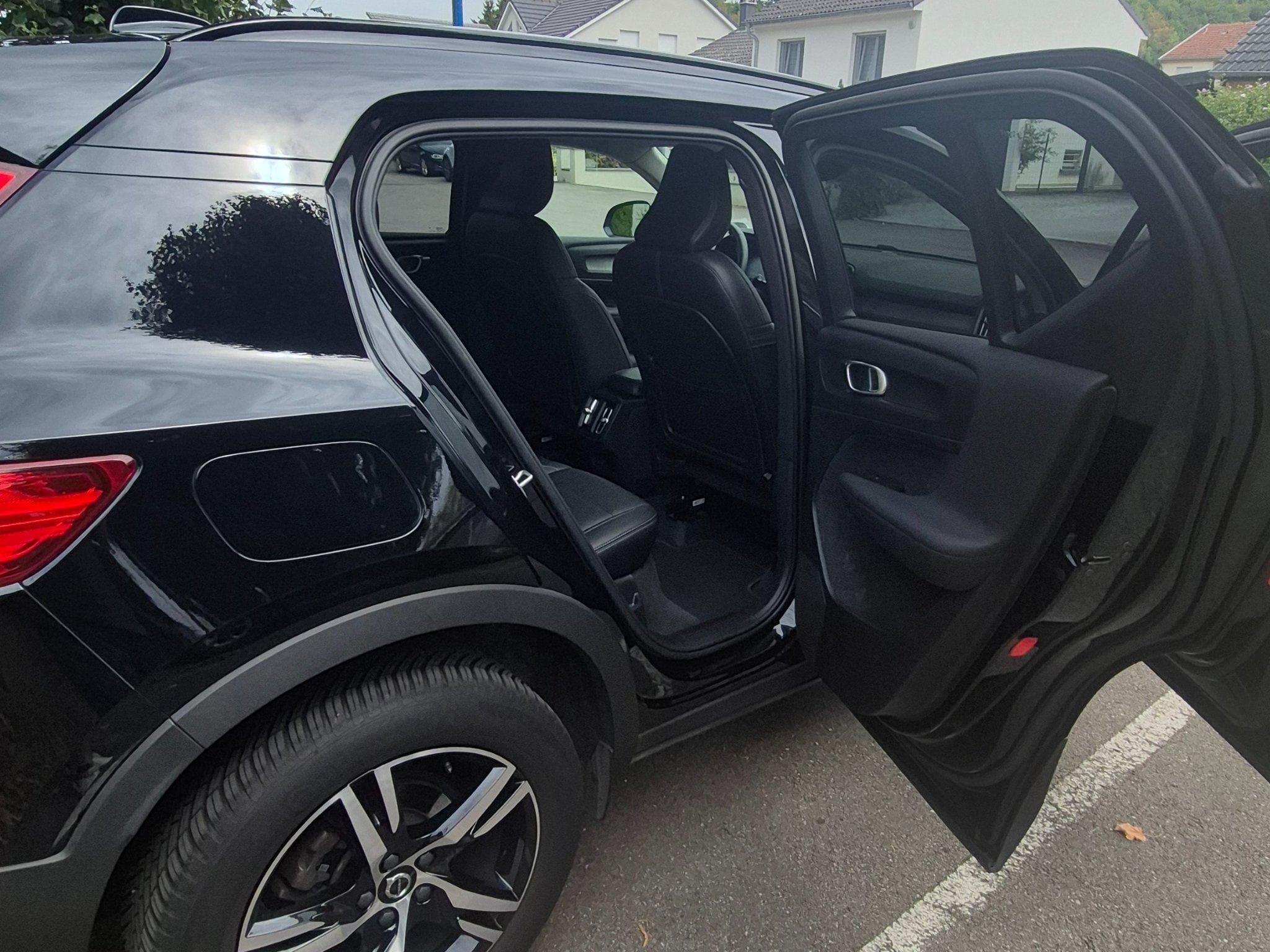 Volvo XC40 T2 Plus Dark (2022) - Photo 7