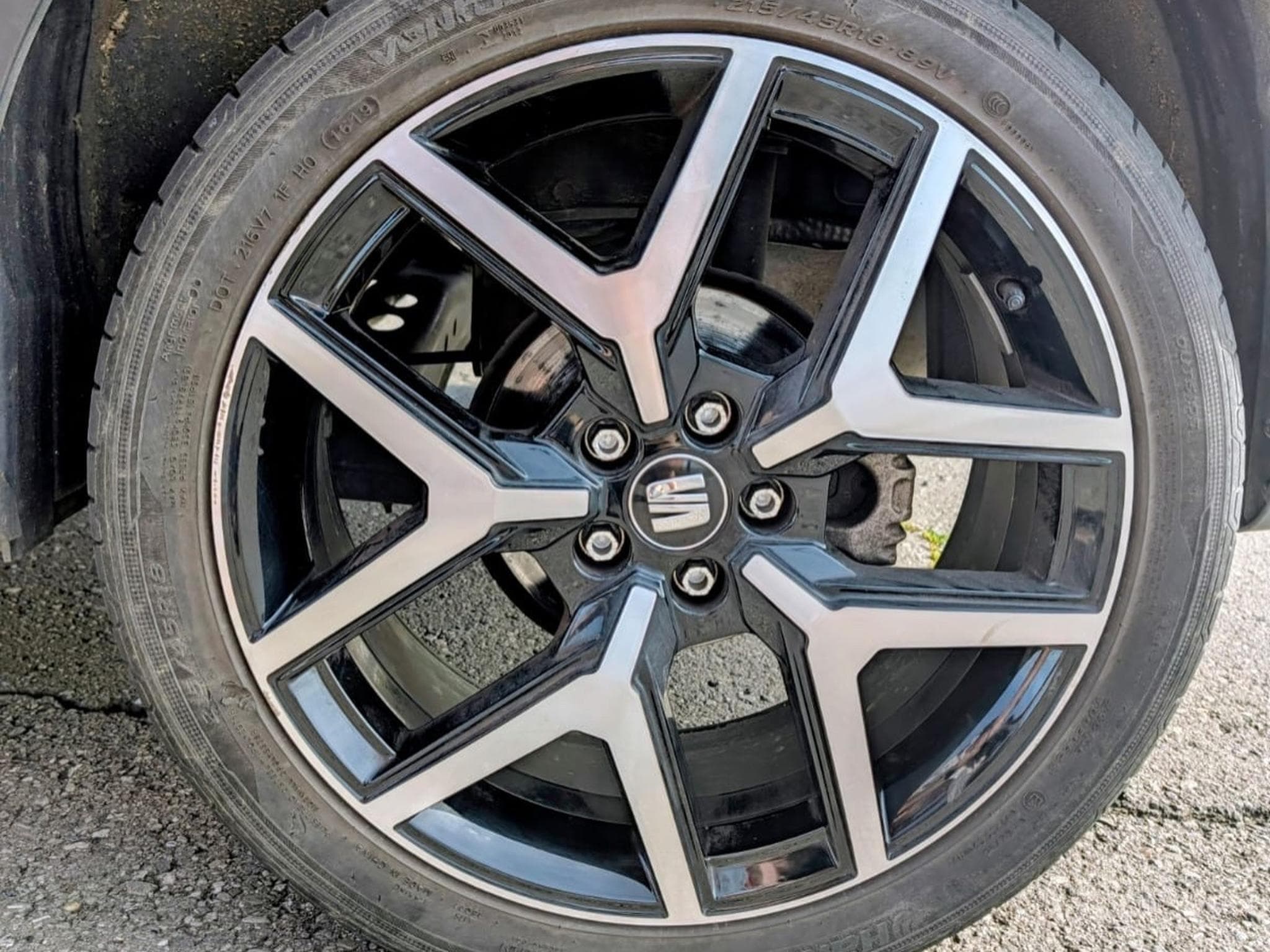 Seat Arona FR (2019) - Foto 10