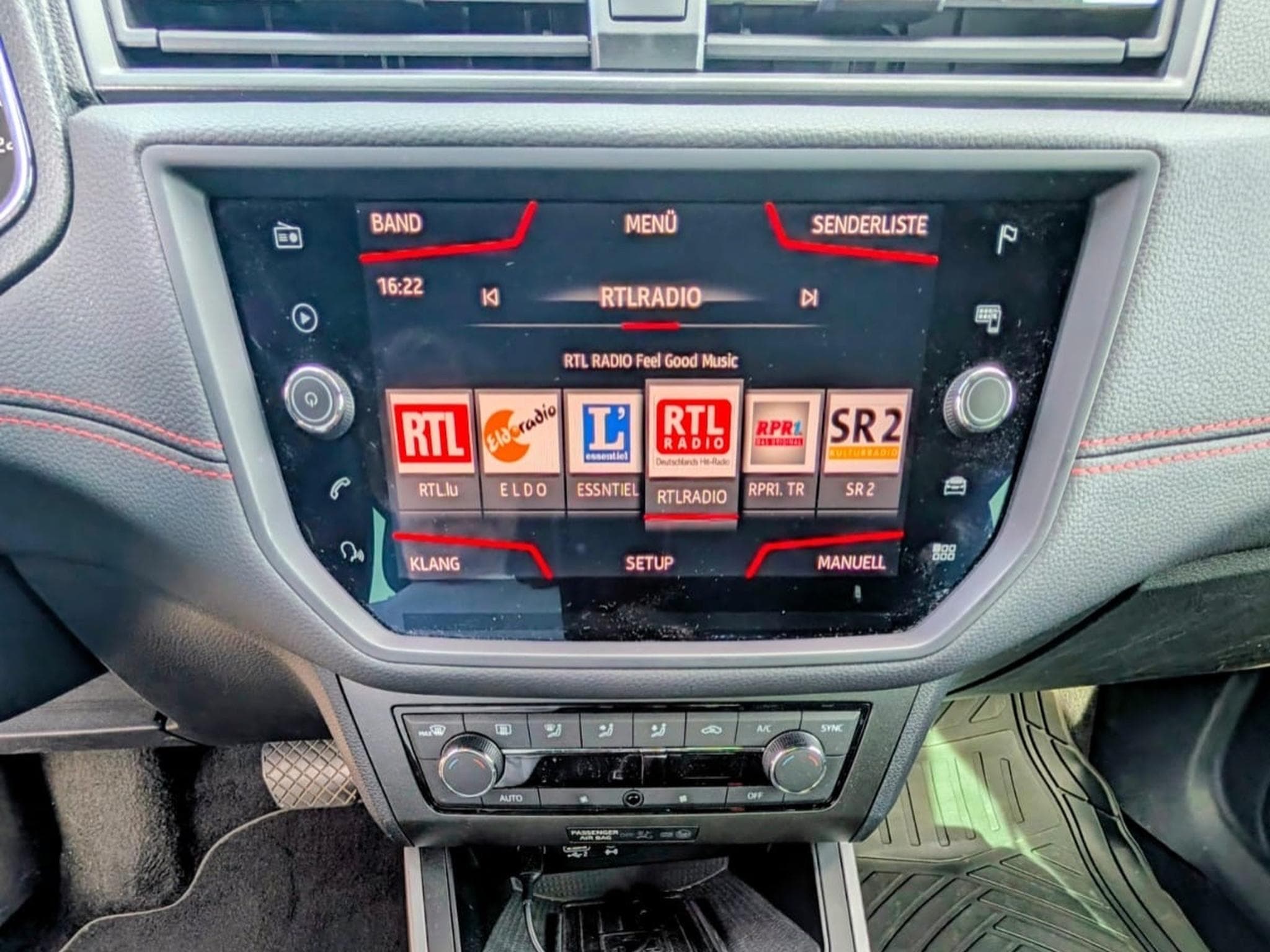Seat Arona FR (2019) - Foto 9