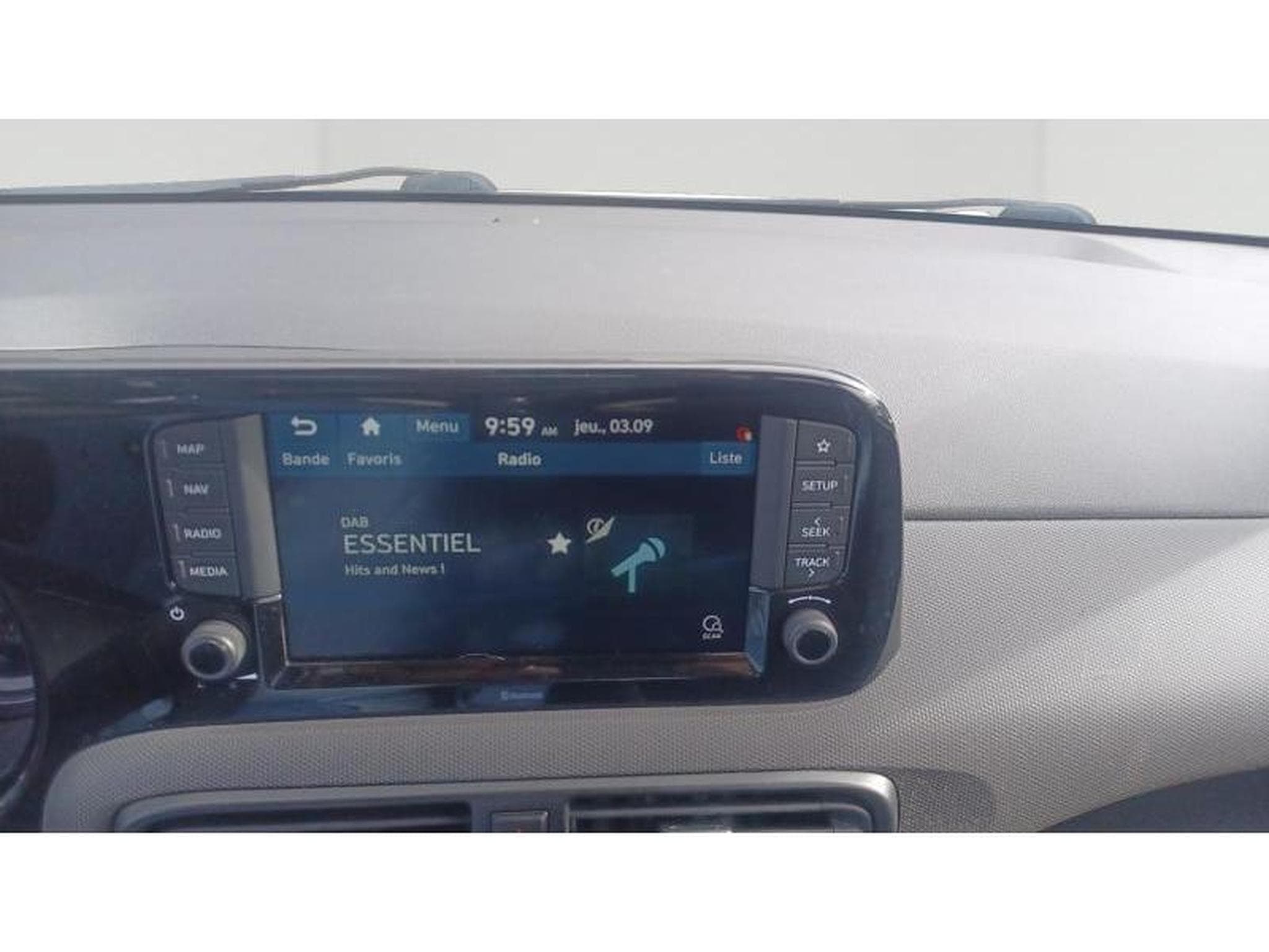Hyundai i10 Twist (2021) - Photo 17