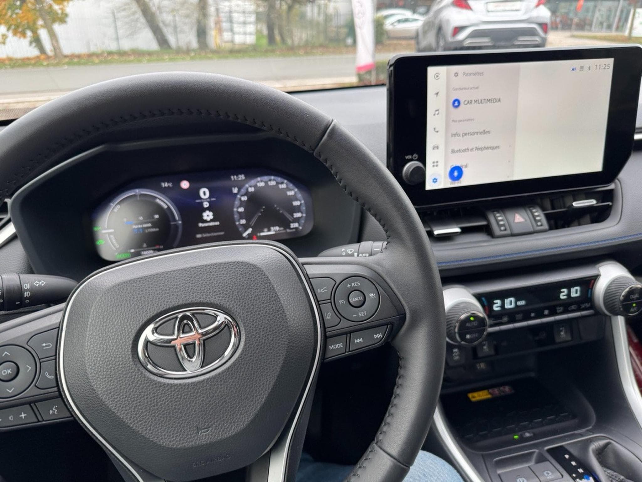 Toyota Rav 4 RAV4 Hybrid Style Plus4X4 Cuir Pano Full (2023) - Photo 8