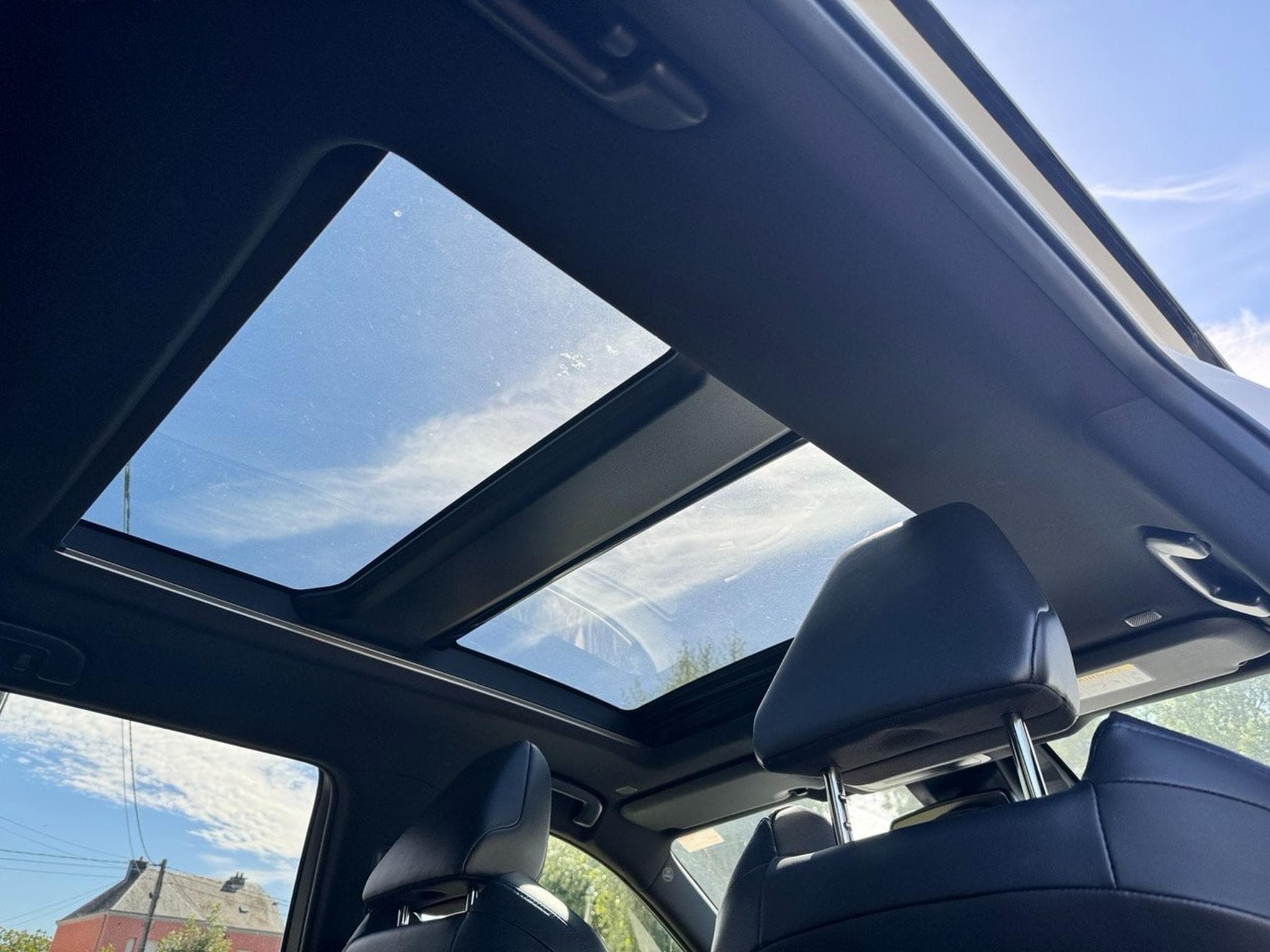 Toyota Rav 4 RAV4 Hybrid Style Plus4X4 Cuir Pano Full (2023) - Photo 9