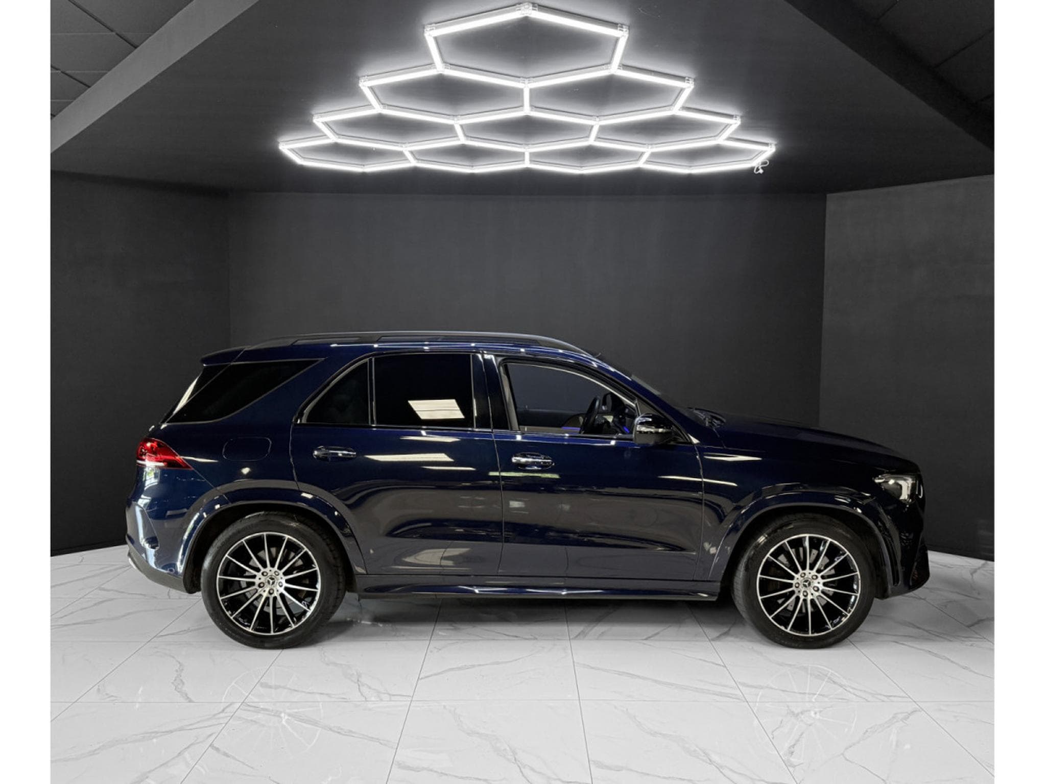 Mercedes GLE 400 d 4MATIC - AMG Line (2022) - Photo 6