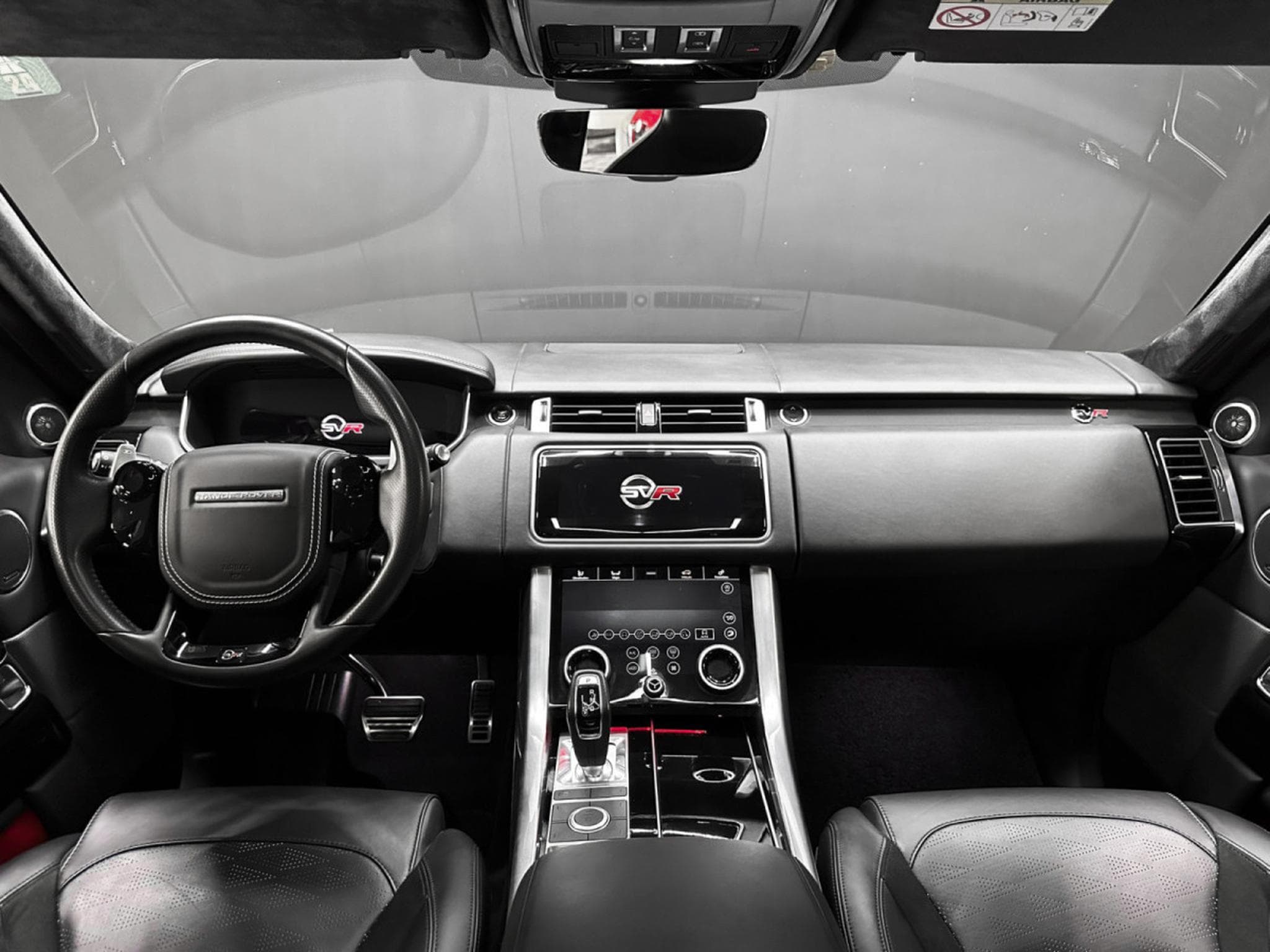 Land-Rover Range Rover Sport 5.0 V8 P575 SVR - full service (2020) - Photo 13