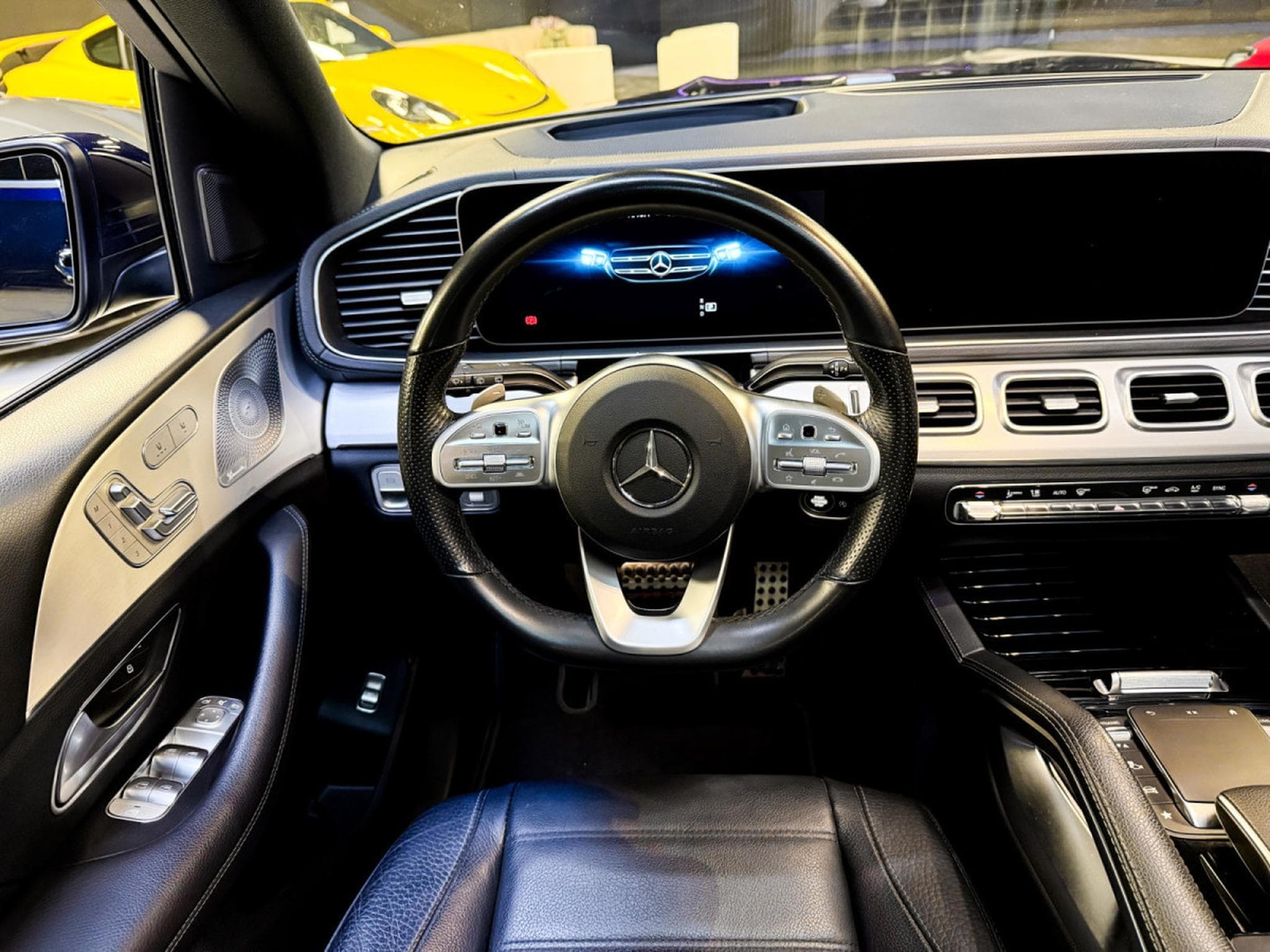 Mercedes GLS 400 d AMG Line 7 seats FULL (2020) - Photo 10