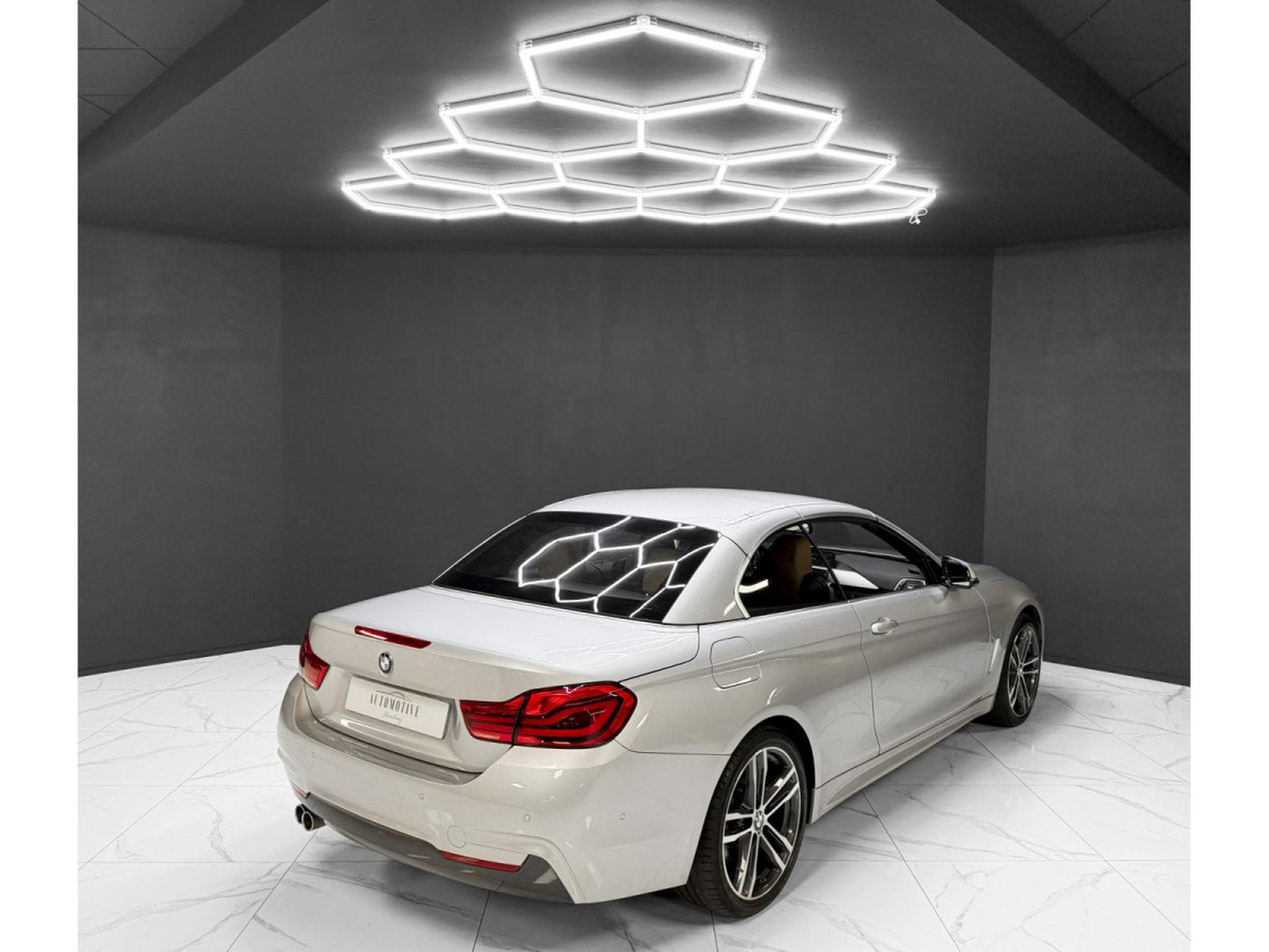 BMW 435 435d xDrive M Sport Cabrio (2018) - Photo 5