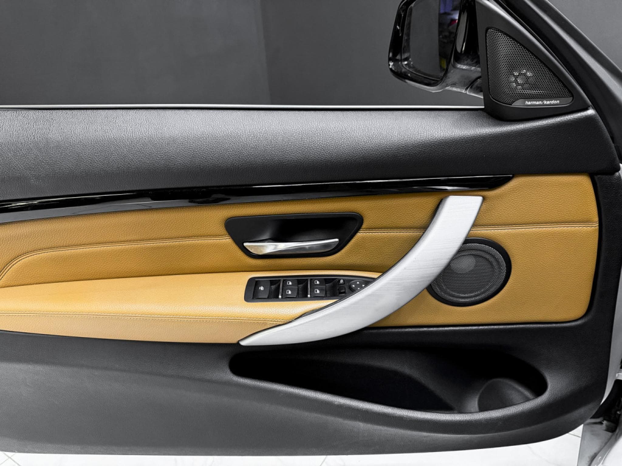 BMW 435 435d xDrive M Sport Cabrio (2018) - Photo 12