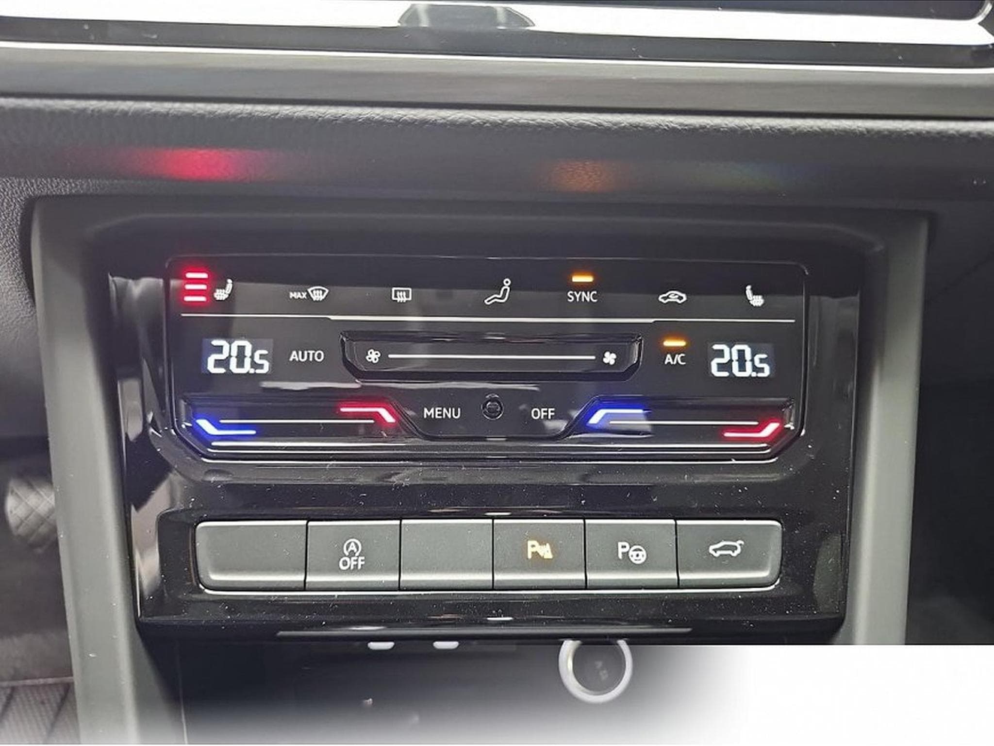 VW Touran (2026) - Foto 10