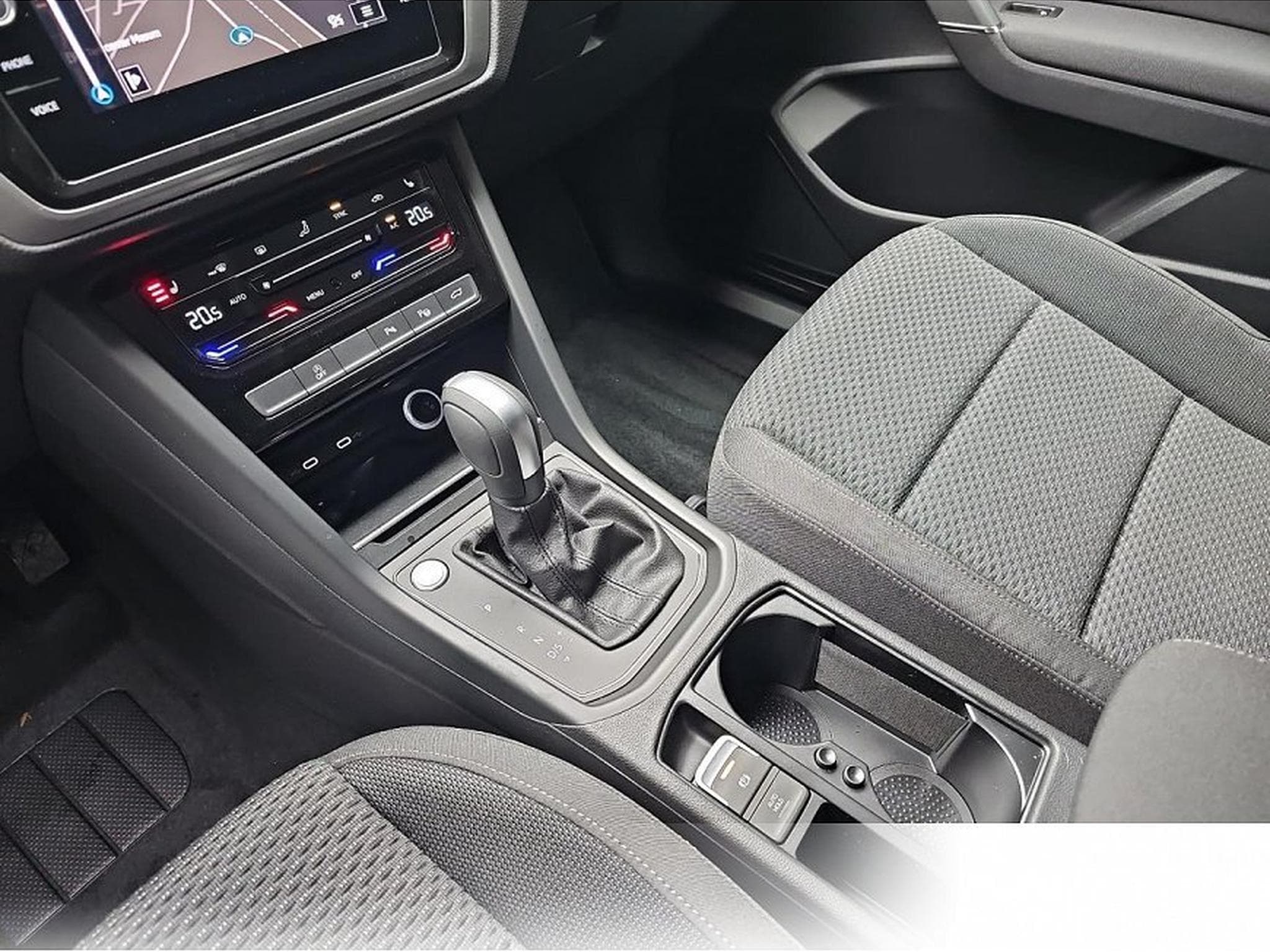 VW Touran (2026) - Foto 11