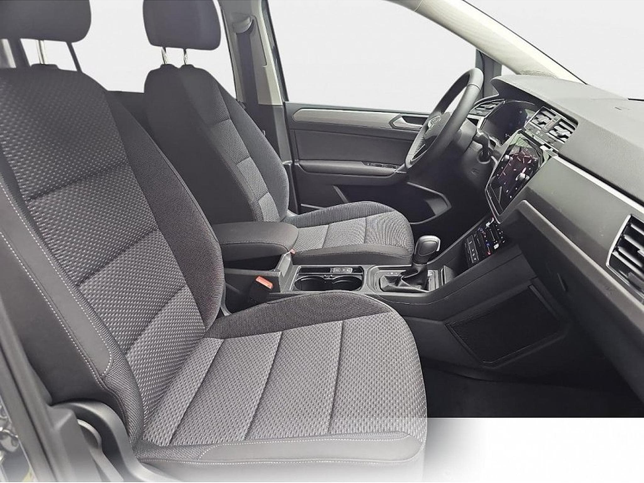 VW Touran (2026) - Foto 15