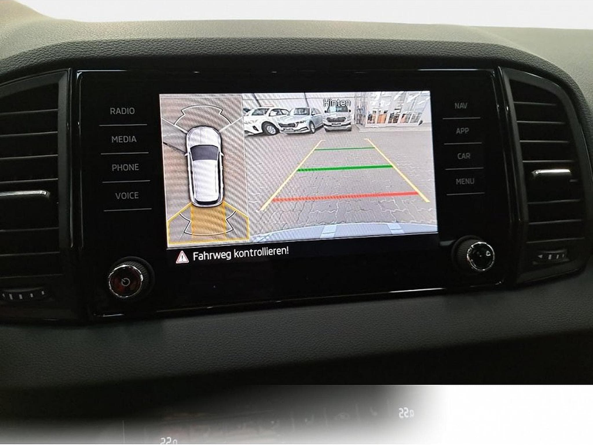 Skoda Karoq (2026) - Foto 9