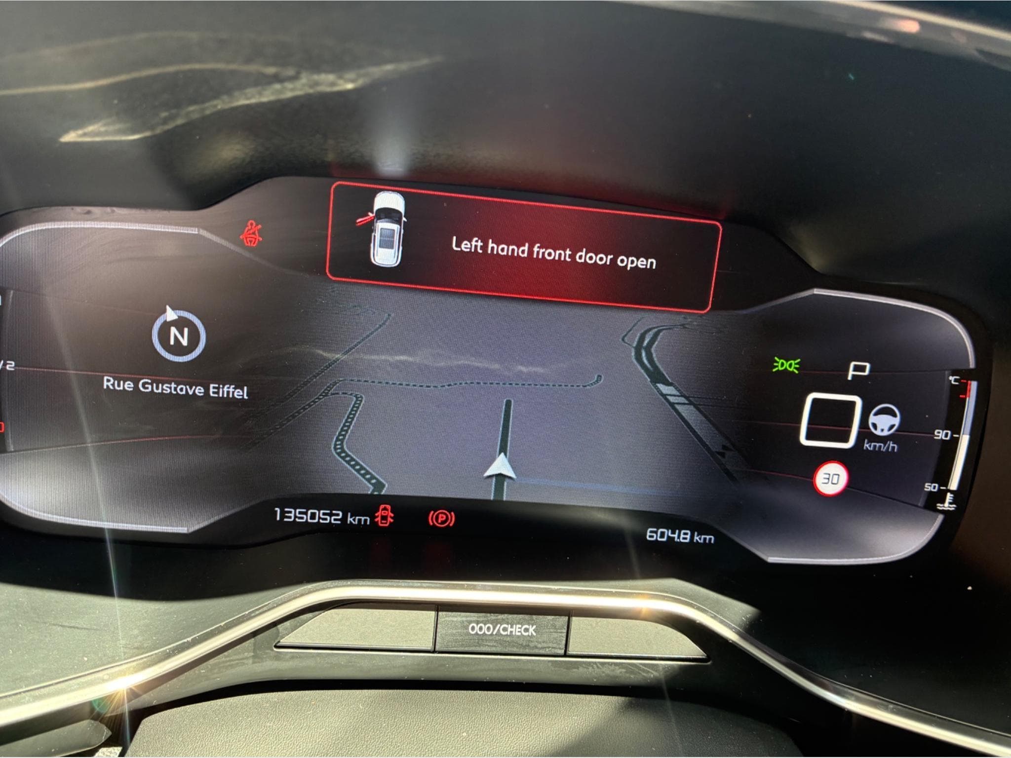 Citroën C5 Aircross 1.6 PureTech (2019) - Photo 9