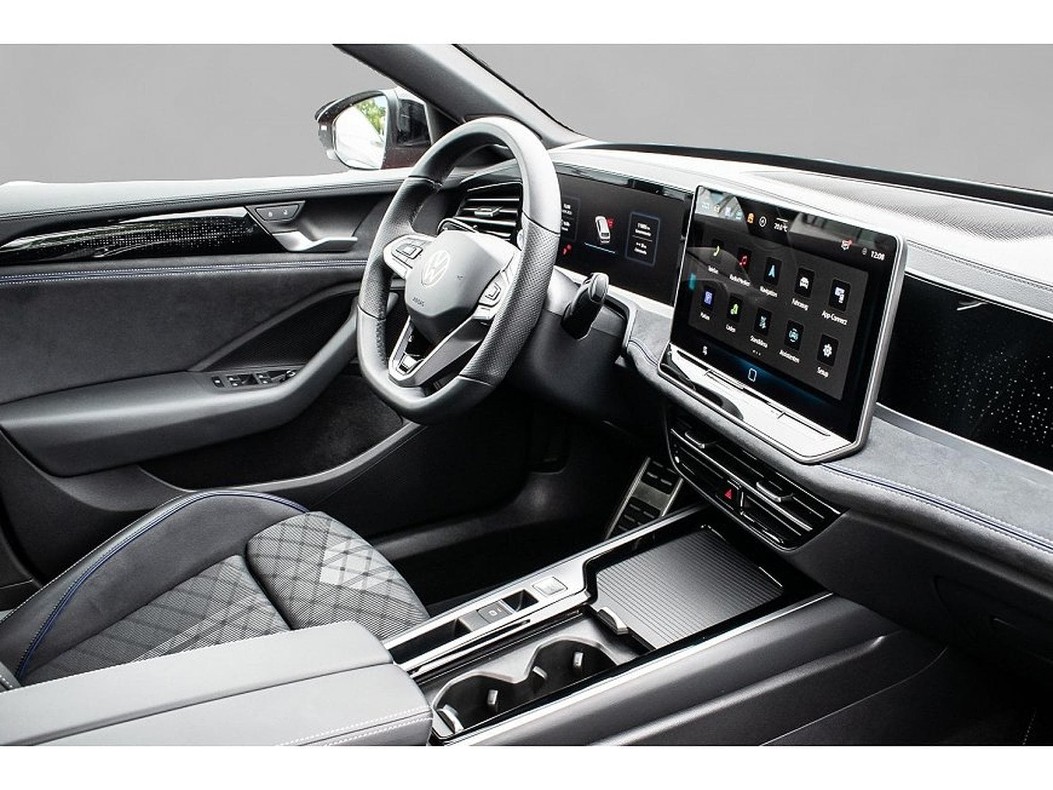 VW Passat (2025) - Photo 6