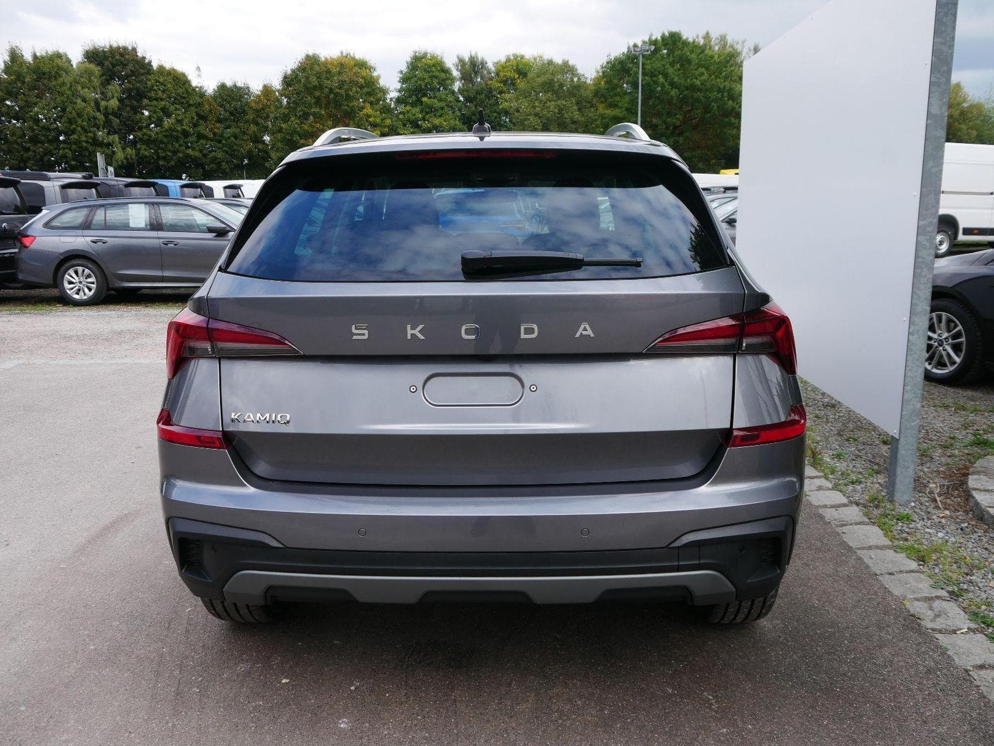 Skoda Kamiq Kamiq 130 Jahre (2025) - Foto 2
