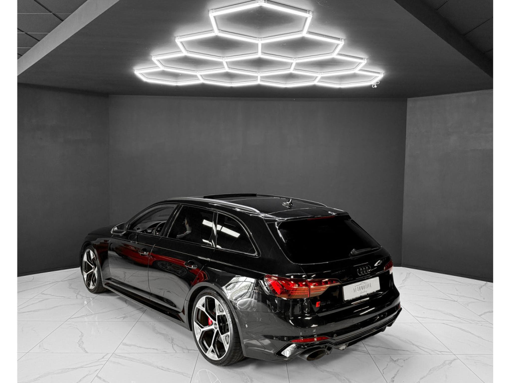 Audi RS4 COMPETITION - WARRANTY 2027 (2024) - Photo 3