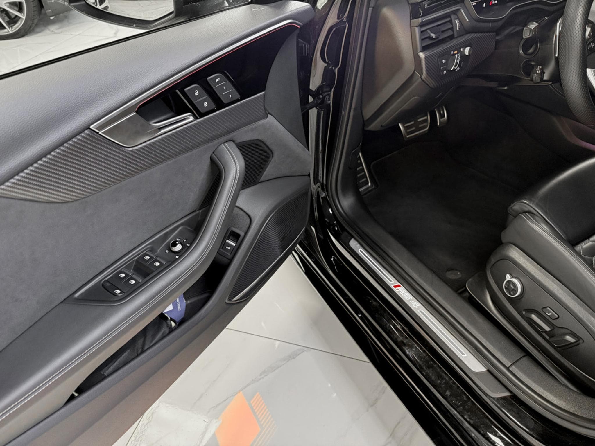 Audi RS4 COMPETITION - WARRANTY 2027 (2024) - Photo 14