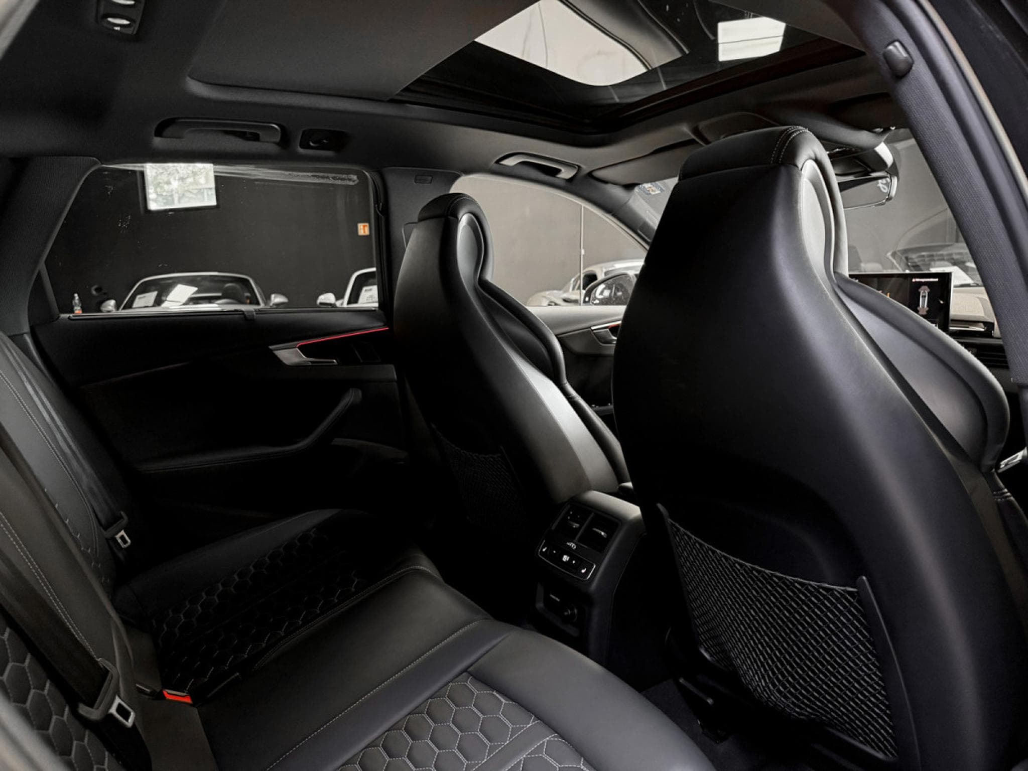 Audi RS4 COMPETITION - WARRANTY 2027 (2024) - Photo 13