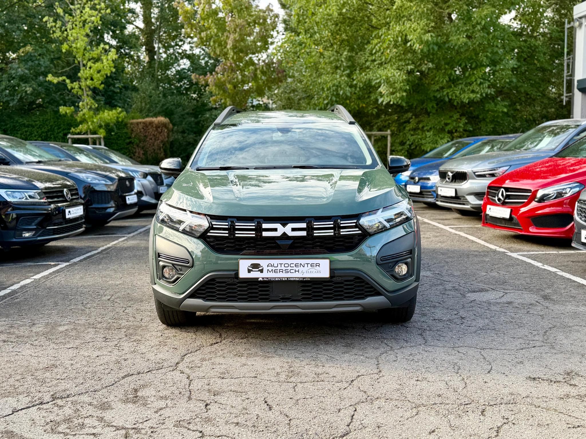 Dacia Jogger 1.6 Hybrid 140 Extreme 7pl. (2023) - Photo 2