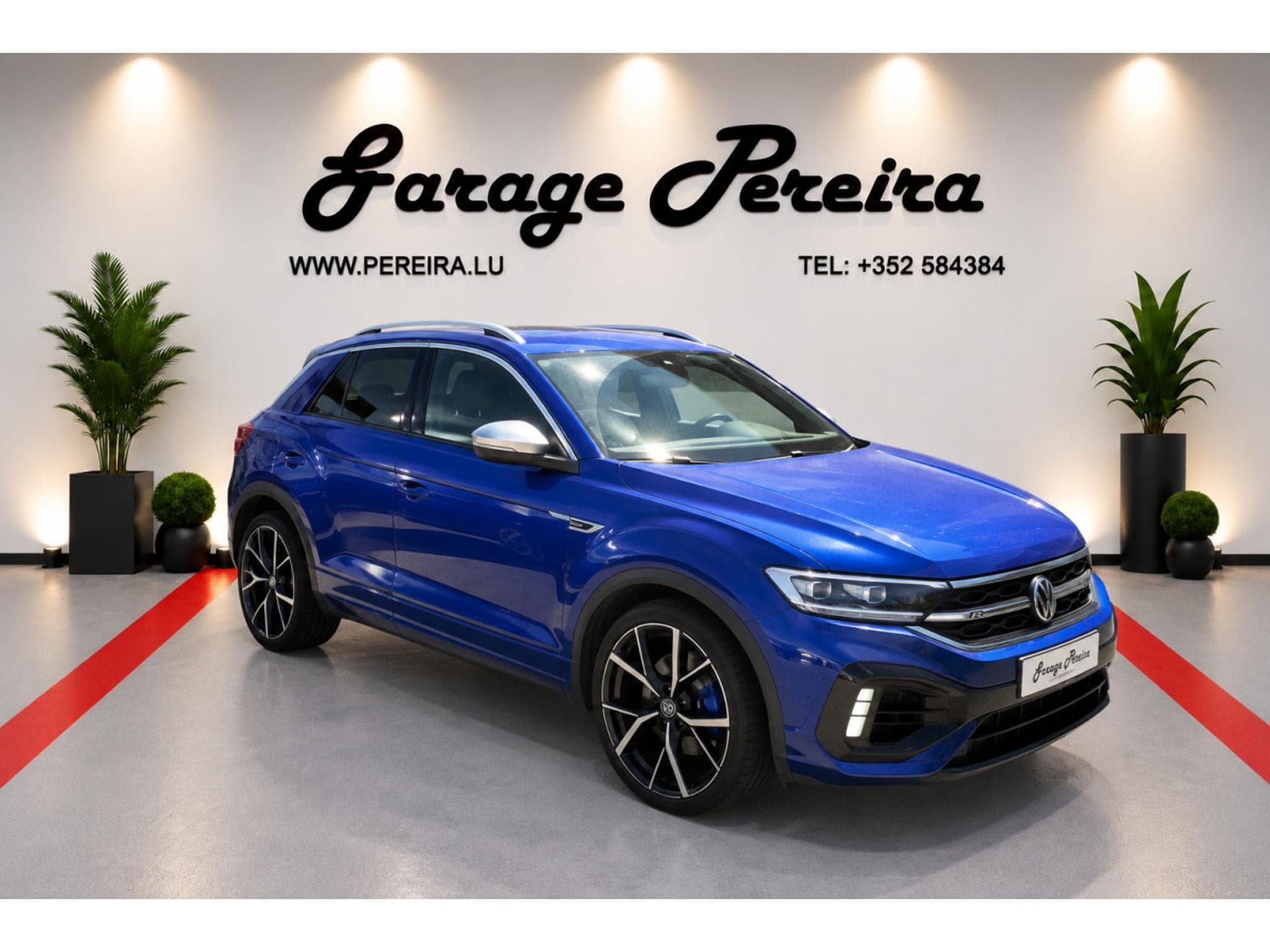 VW T-Roc T-Roc R 300 cv 4x4 Dsg Gps Cuir 1 main (2022) - Photo 1