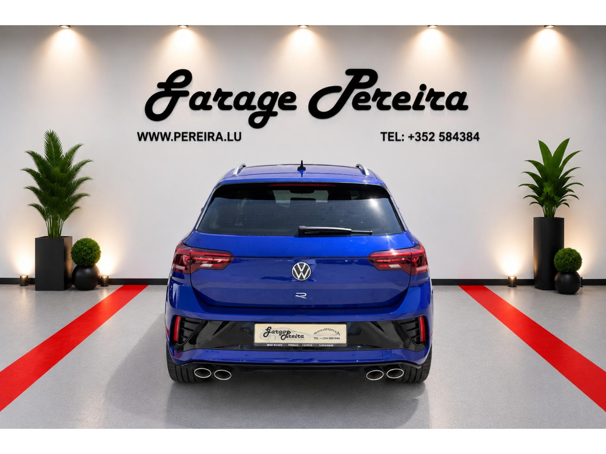 VW T-Roc T-Roc R 300 cv 4x4 Dsg Gps Cuir 1 main (2022) - Photo 4
