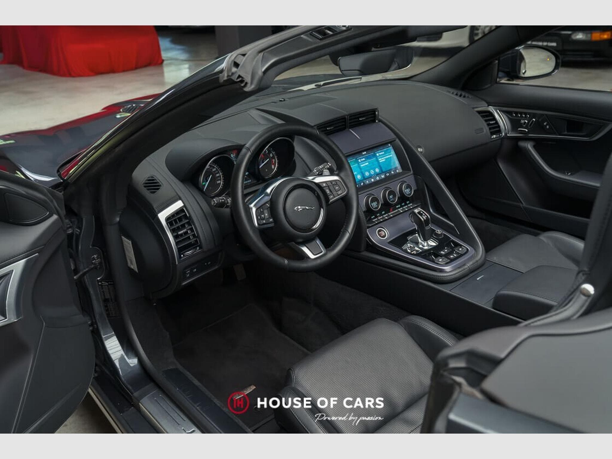 Jaguar F-Type V6S ROADSTER MK2 1ST PAINT - JUST SERVICED (2018) - Photo 12