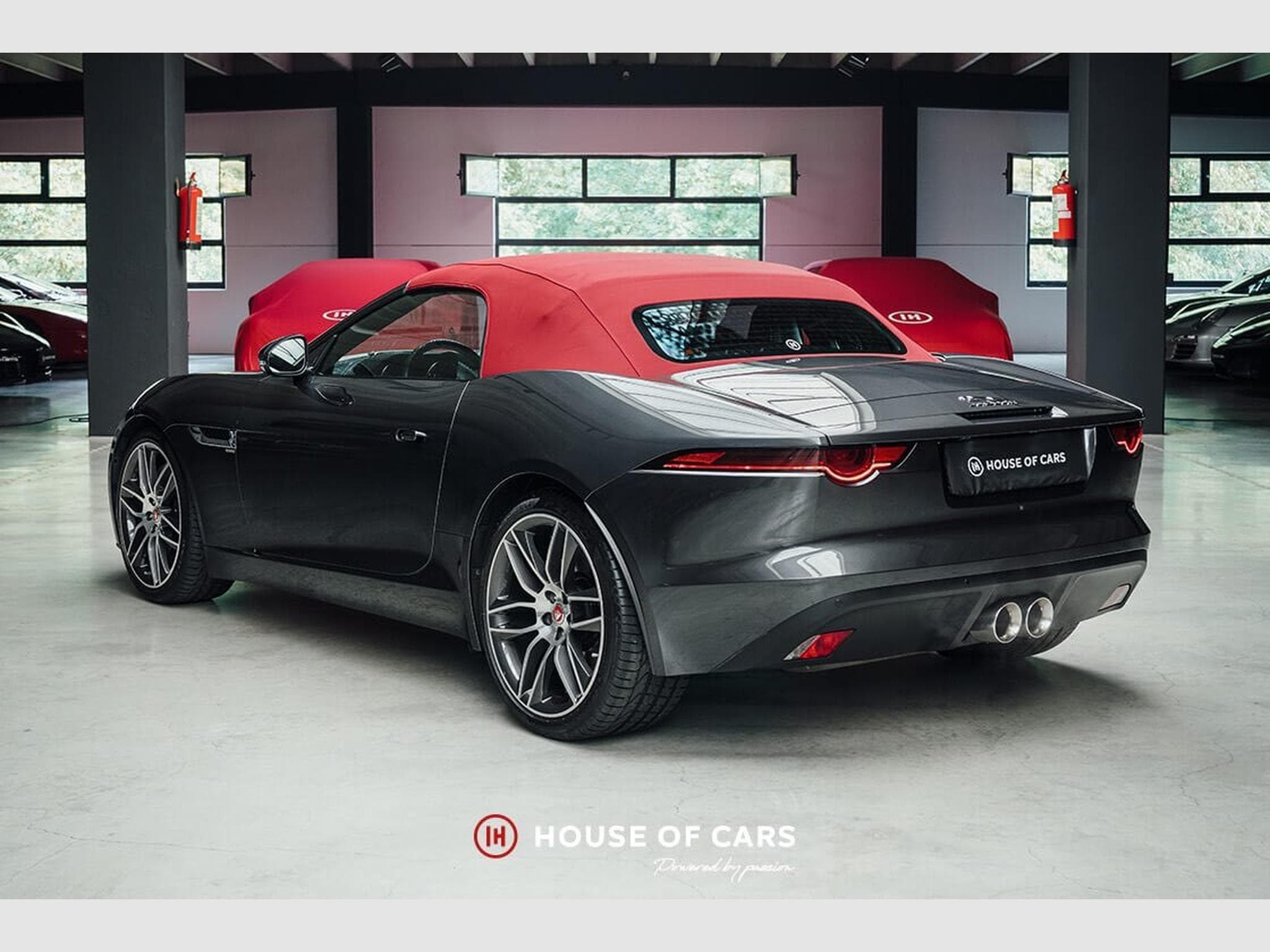 Jaguar F-Type V6S ROADSTER MK2 1ST PAINT - JUST SERVICED (2018) - Photo 9