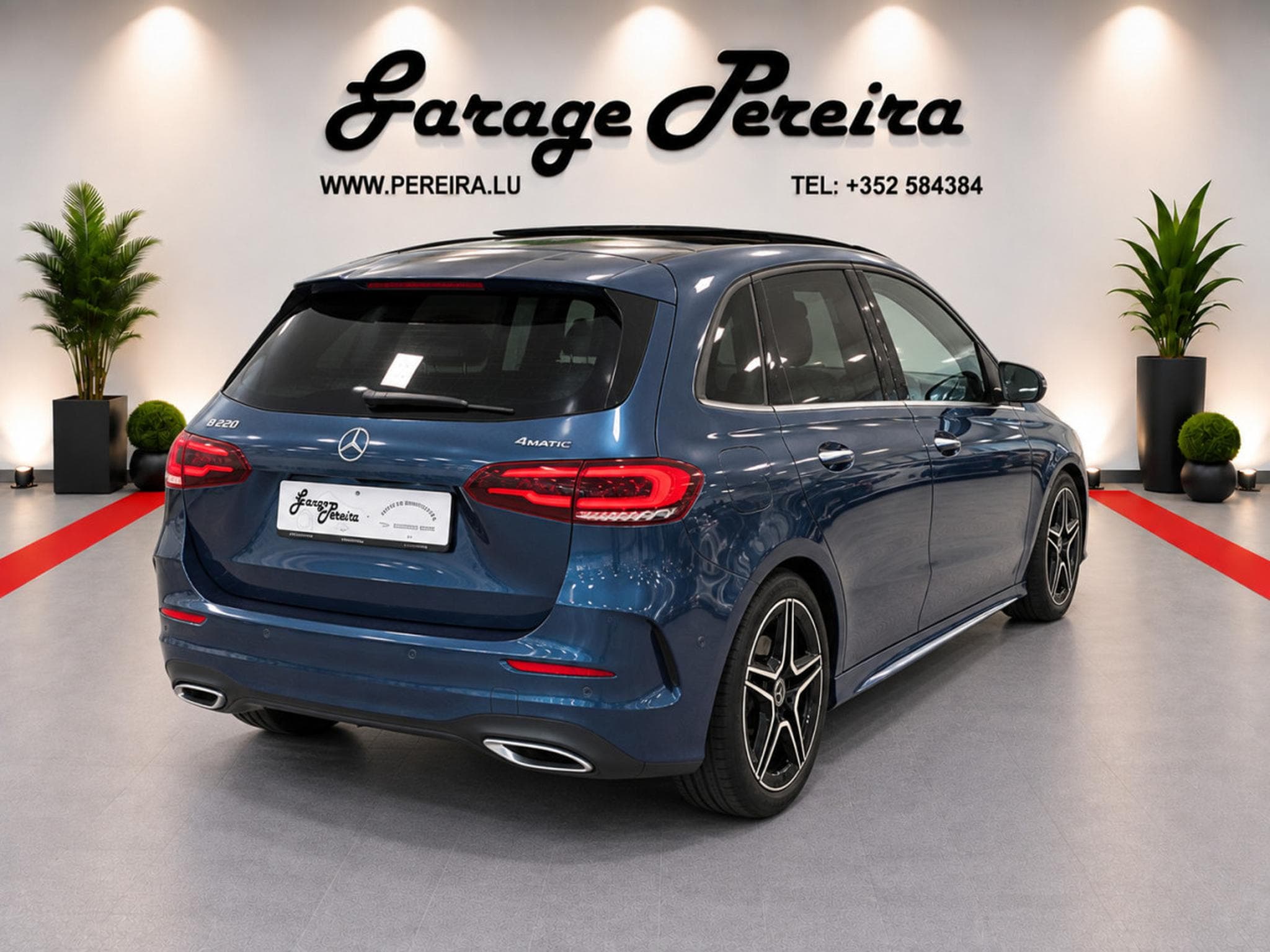 Mercedes B 220 B 220 AMG 4 Matic Pano GPS 1 Main (2019) - Foto 4