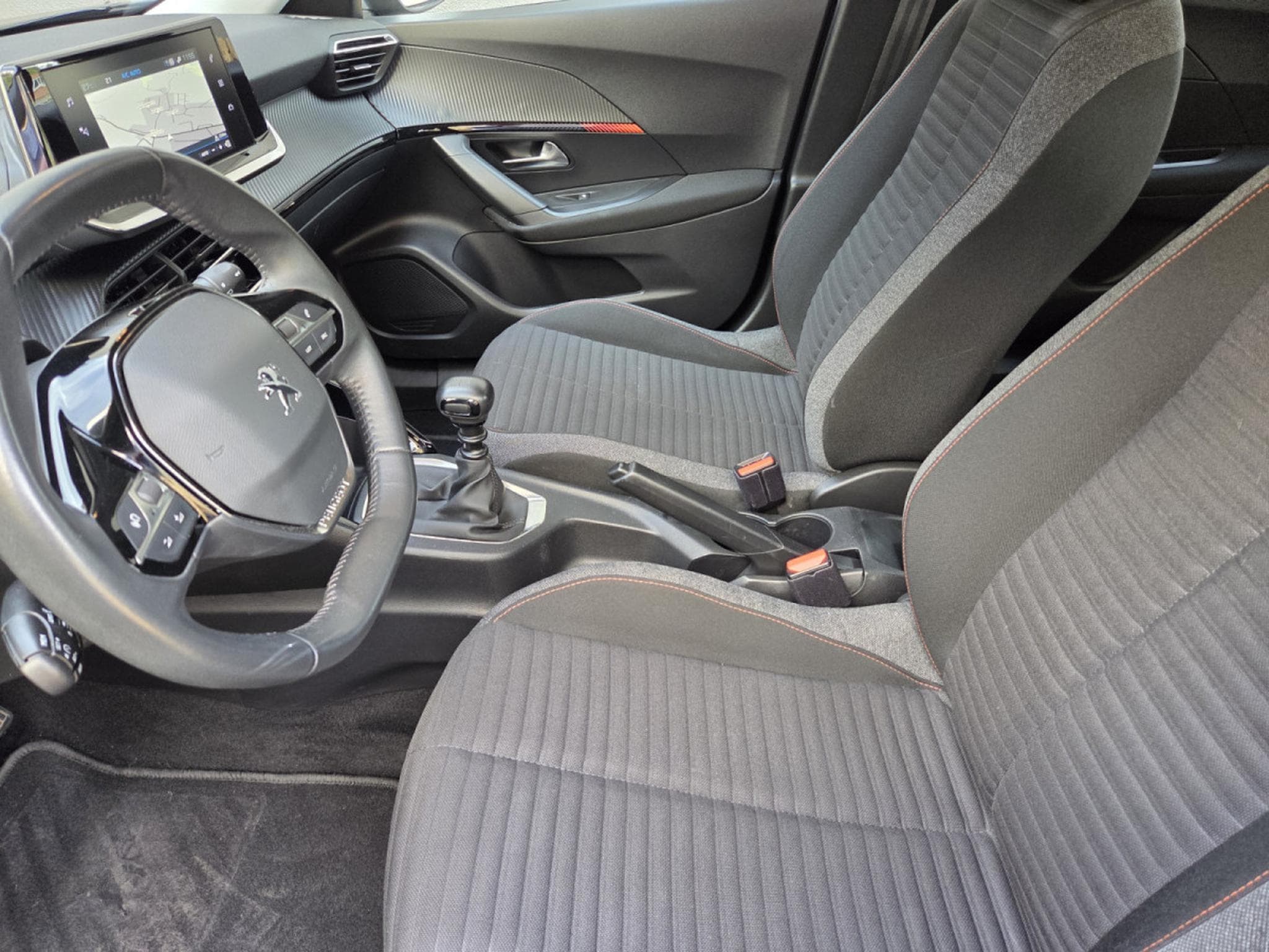 Peugeot 2008 1.5 Hdi 110 CV Garantie 12 Mois (2022) - Photo 9