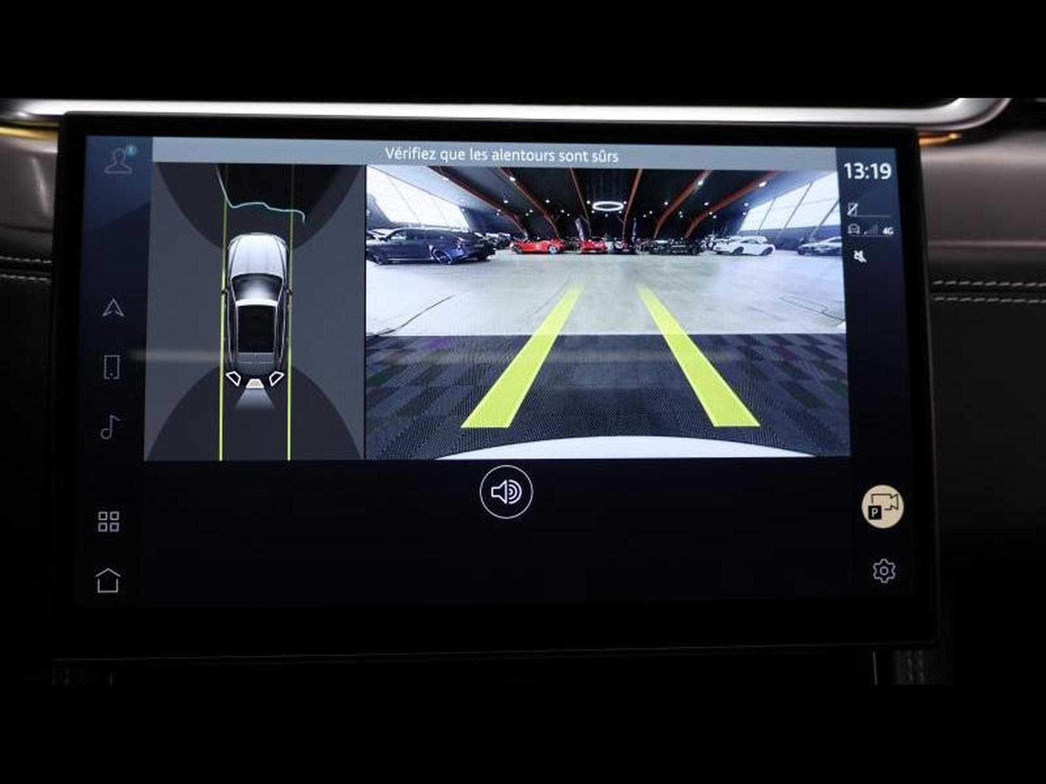 Jaguar F-Pace D200 R-Dynamic S AWD (2024) - Photo 24