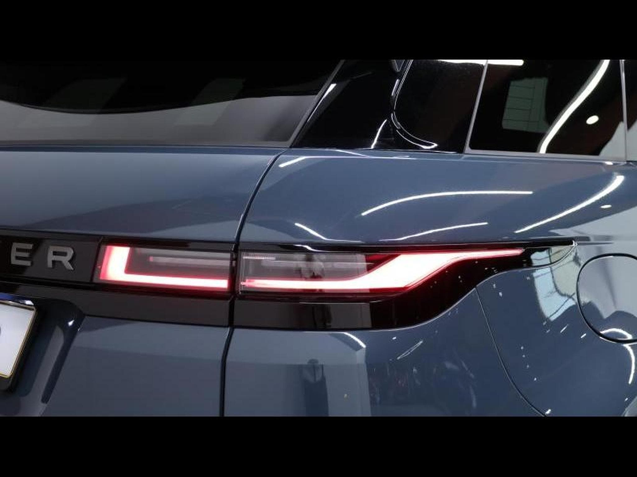 Land-Rover Range Rover Evoque D165 S AWD Auto (2025) - Photo 9
