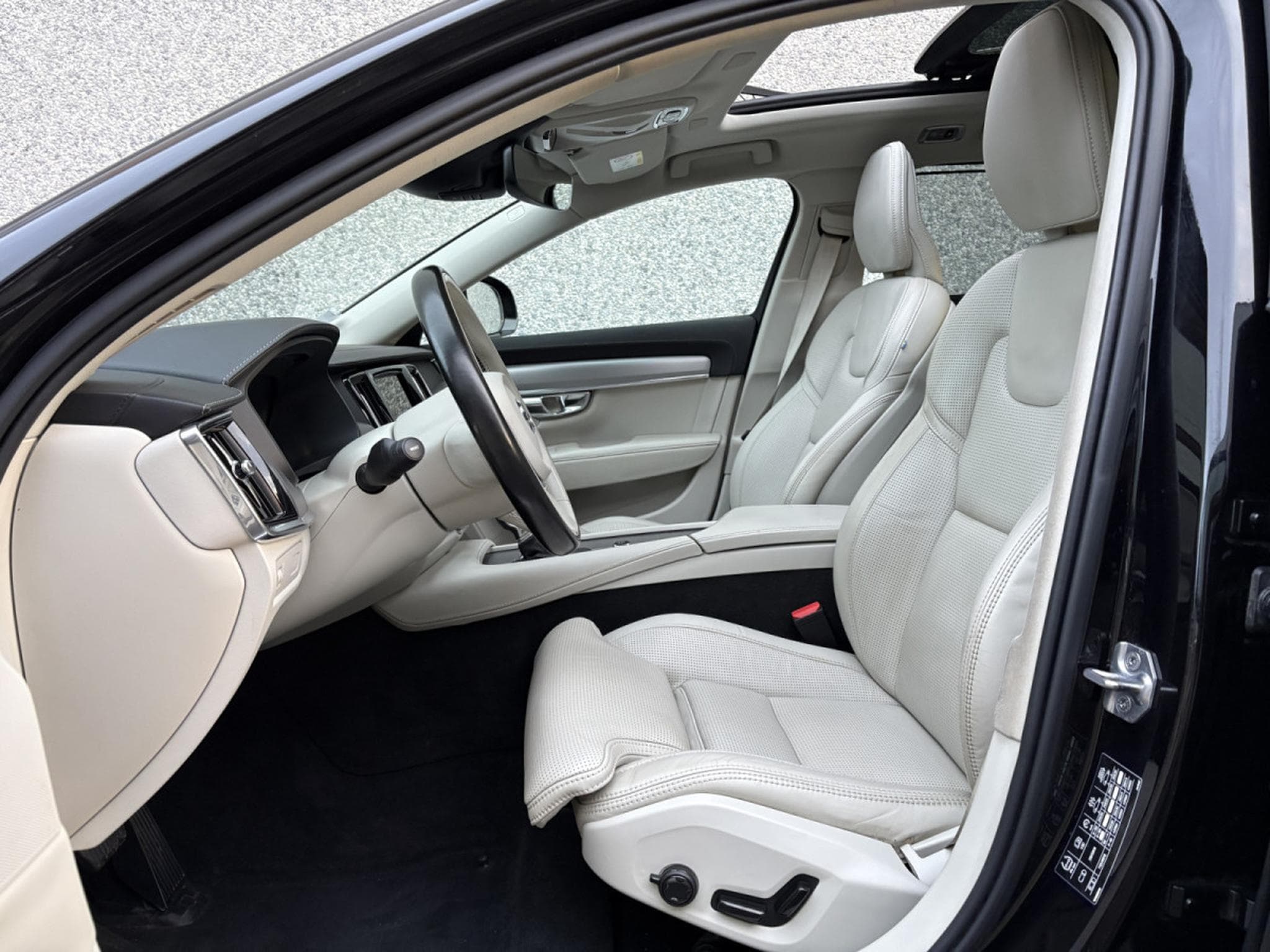 Volvo V90 Pro AWD/PANO/19/360/HUP.D/MALUS PAYE (2020) - Photo 8