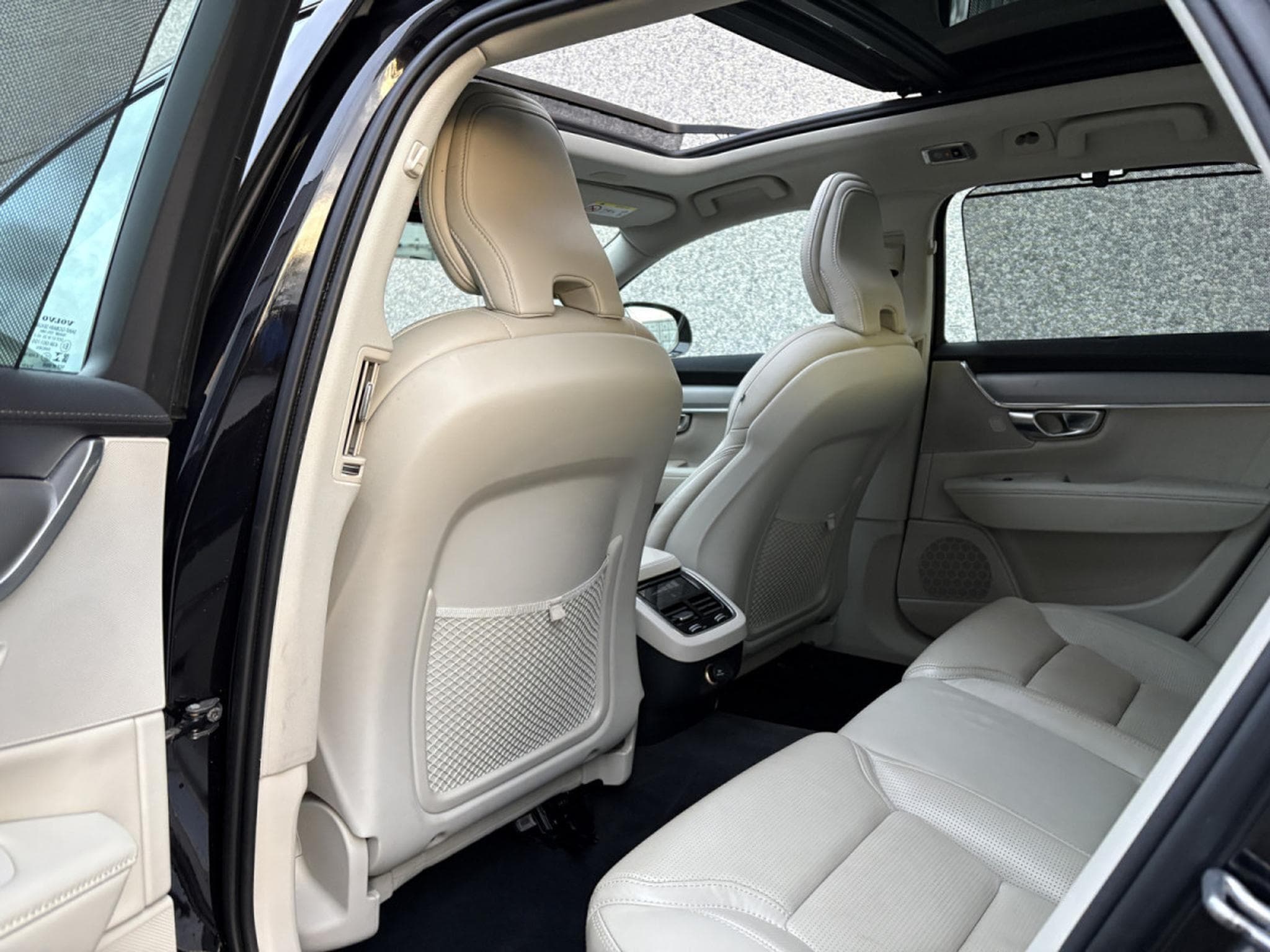 Volvo V90 Pro AWD/PANO/19/360/HUP.D/MALUS PAYE (2020) - Photo 15