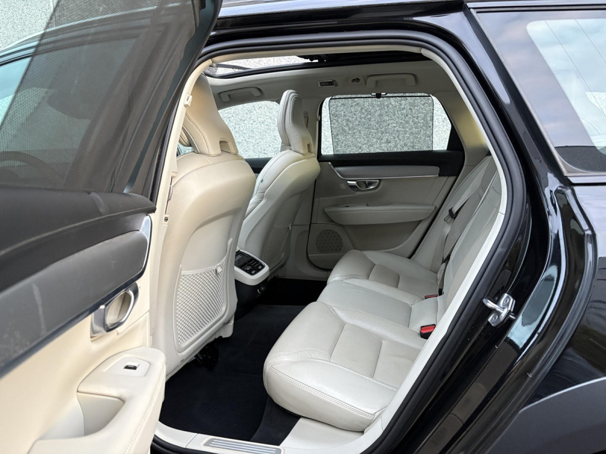 Volvo V90 Pro AWD/PANO/19/360/HUP.D/MALUS PAYE (2020) - Photo 13