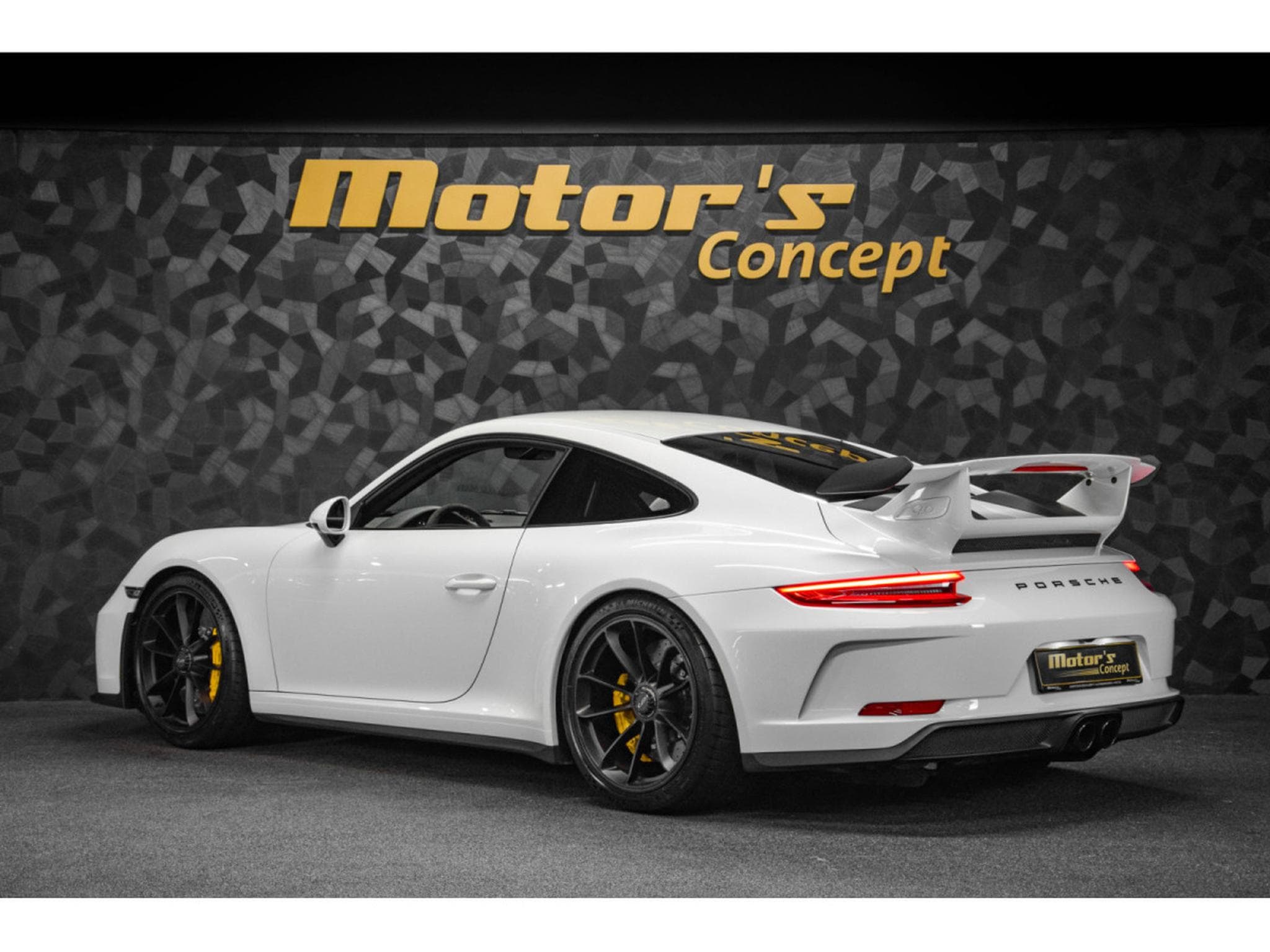 Porsche 911 991.2 GT3 CLUBSPORT PDK (2018) - Photo 7