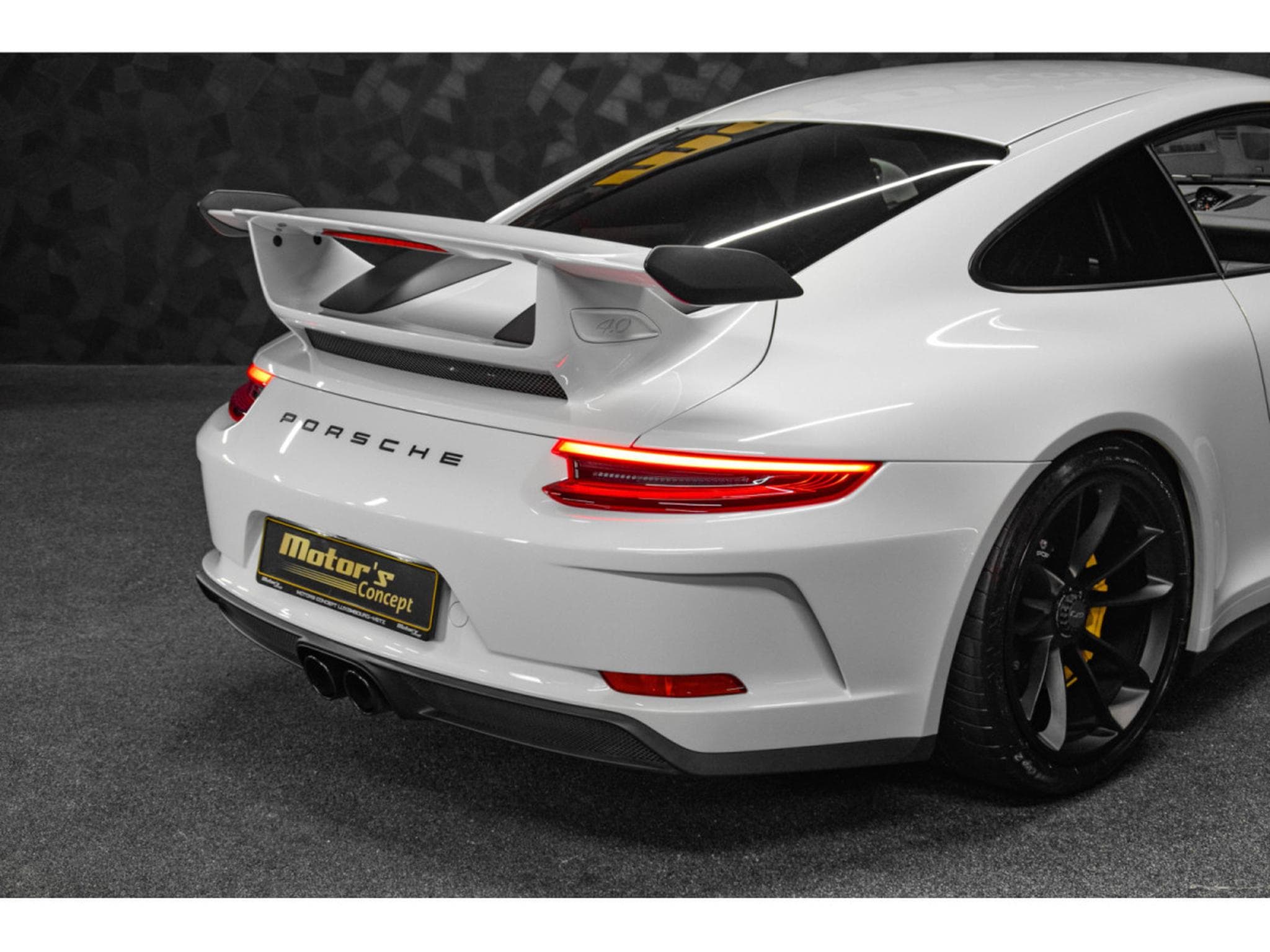 Porsche 911 991.2 GT3 CLUBSPORT PDK (2018) - Photo 29