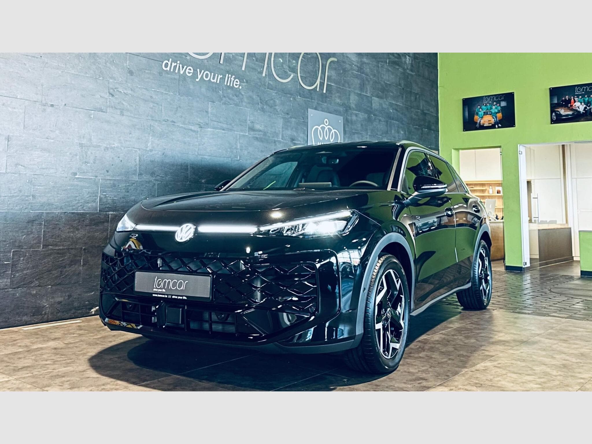 VW T-Roc T-ROC R-LINE eTSI DSG (2026) - Foto 2